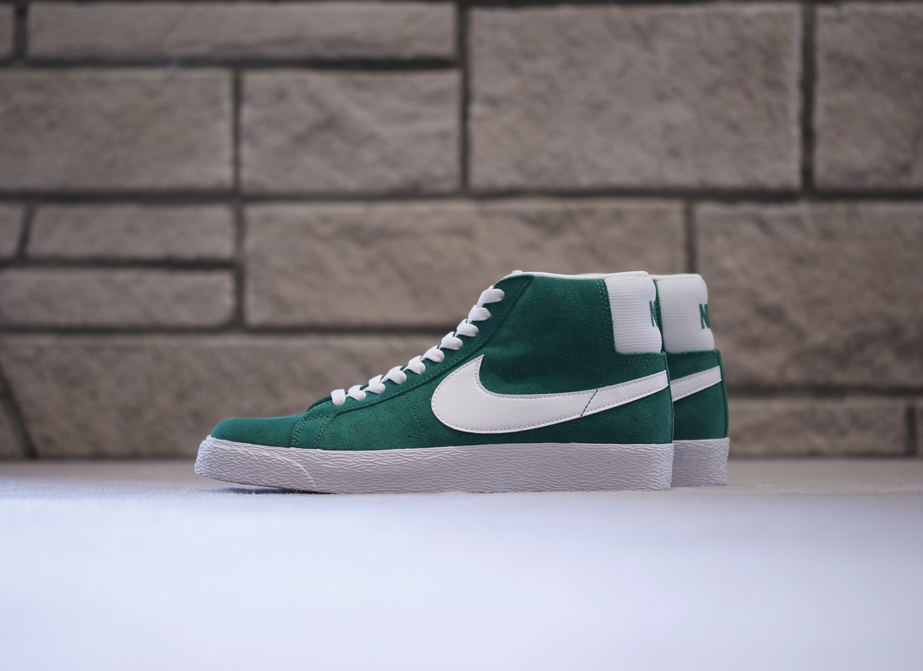 nike sb blazer mid pine green