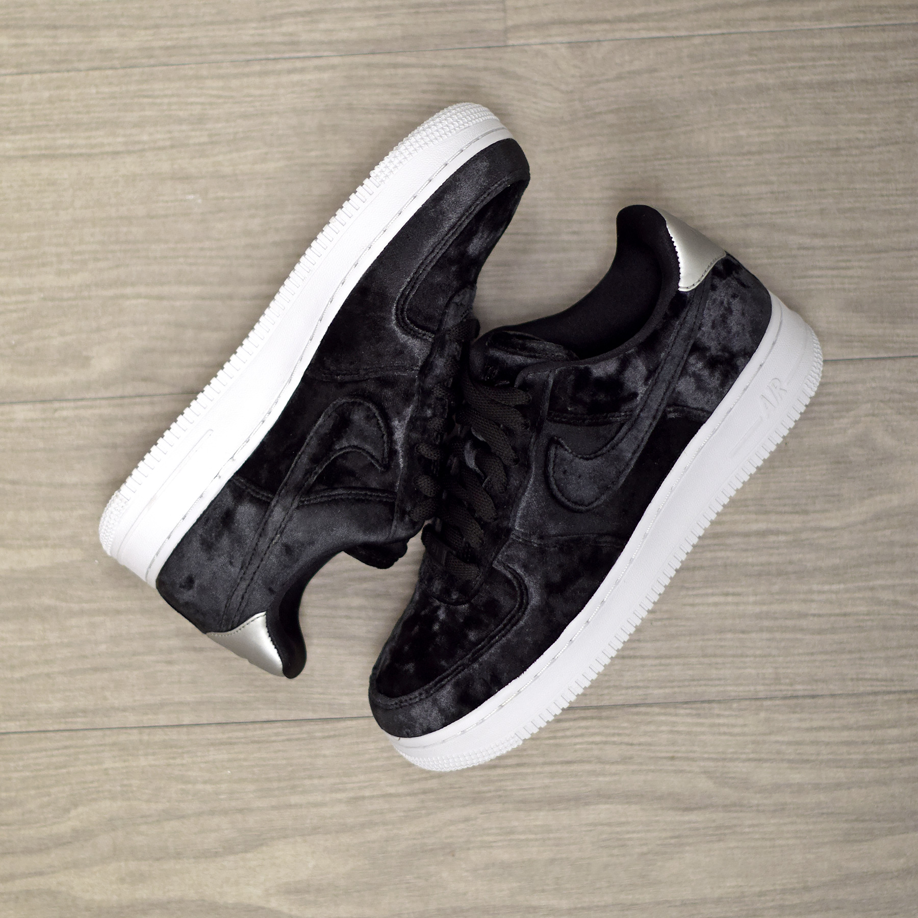 black velvet nike air force 1