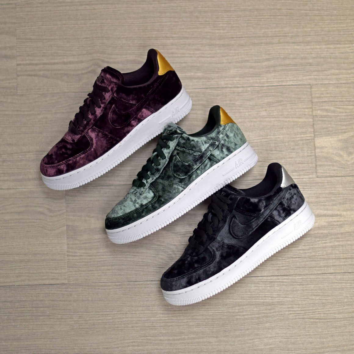 Nike W Air Force 1 Velvet Pack Sneakers