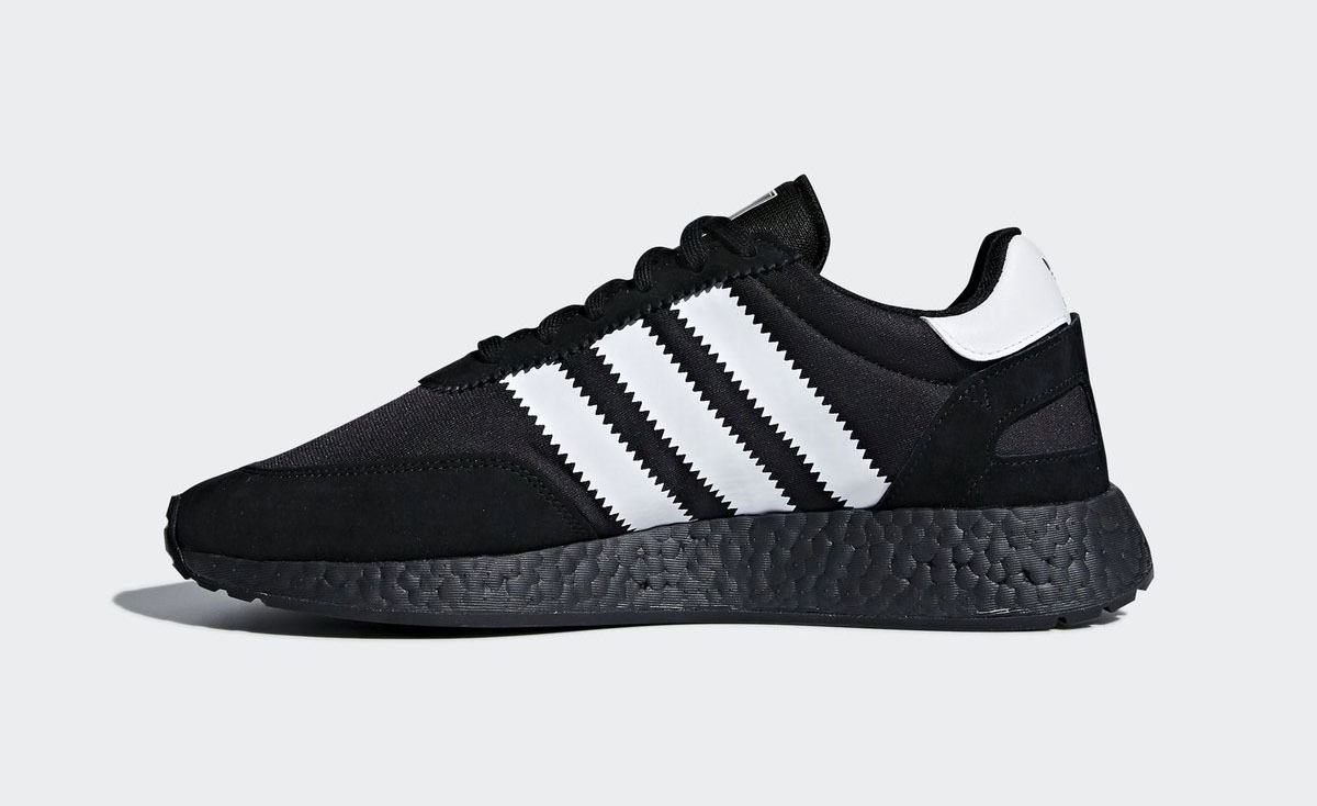 adidas Iniki Boost - Sneakers.fr