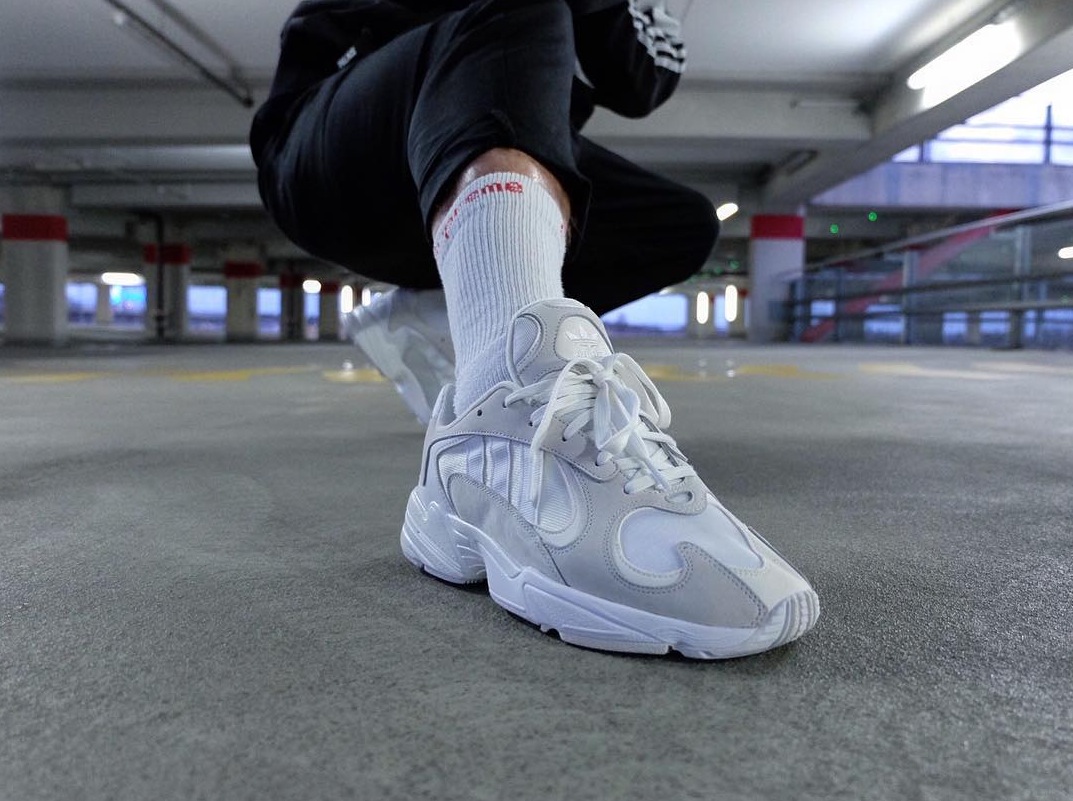 adidas yung 1 blanc cassé