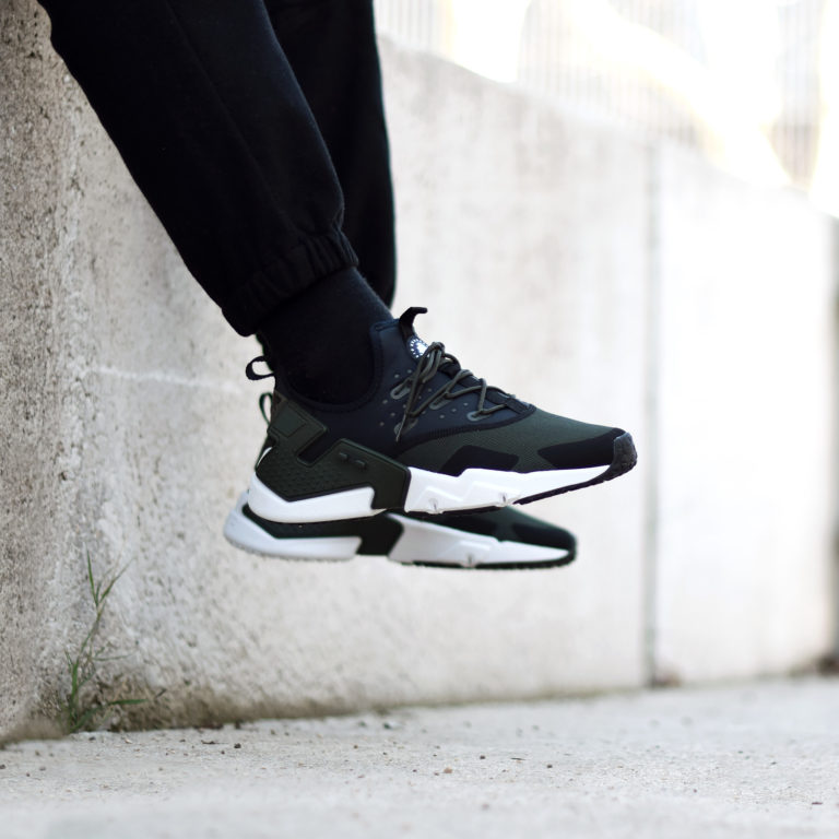 nike air huarache drift sequoia