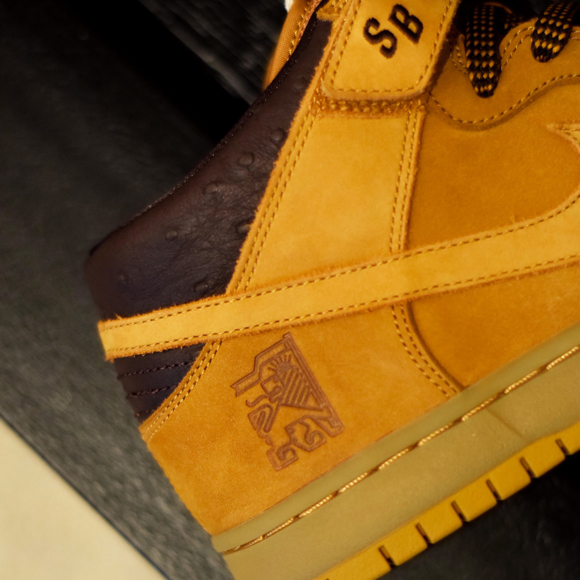 sb dunk mid pro lewis marnell