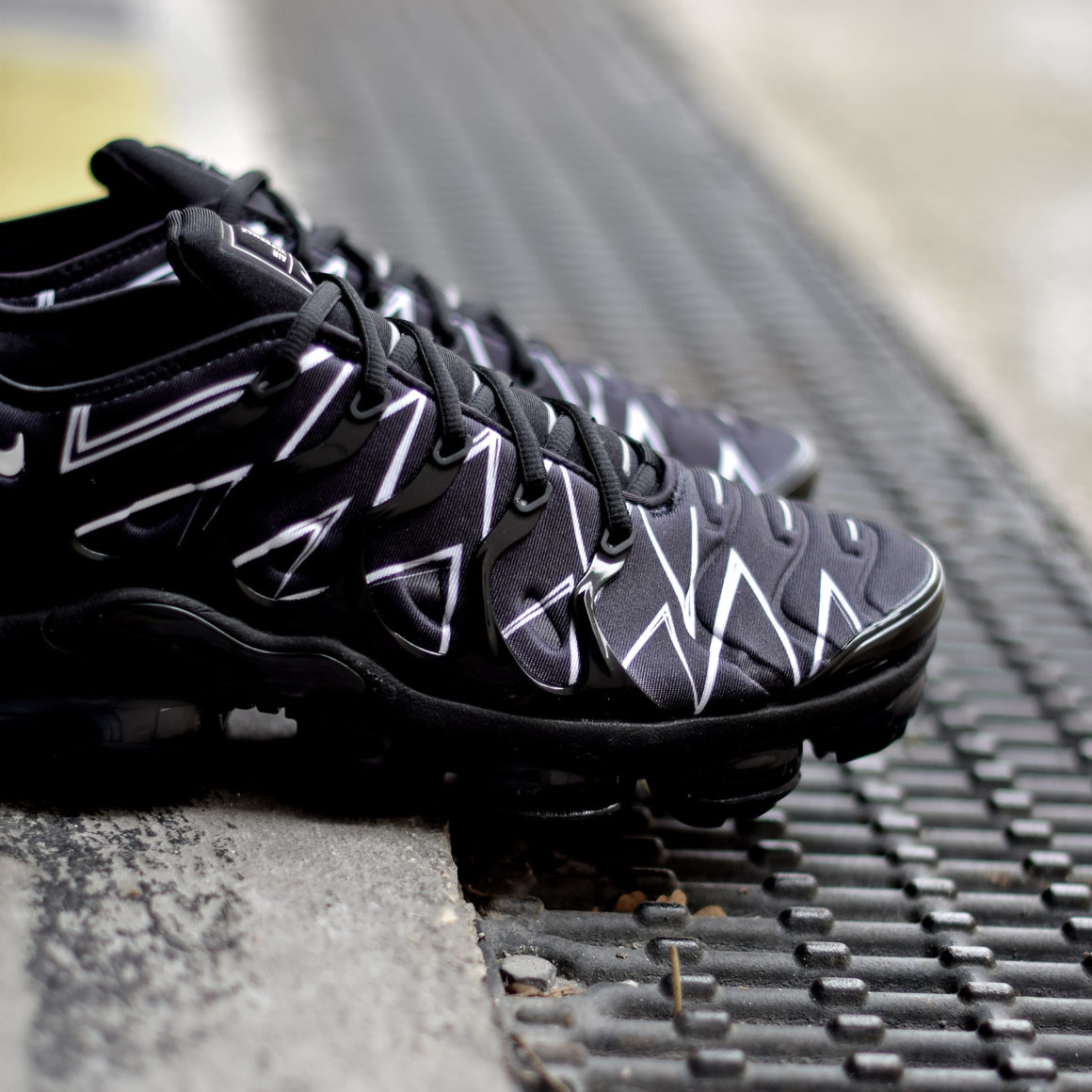 vapormax plus la requin