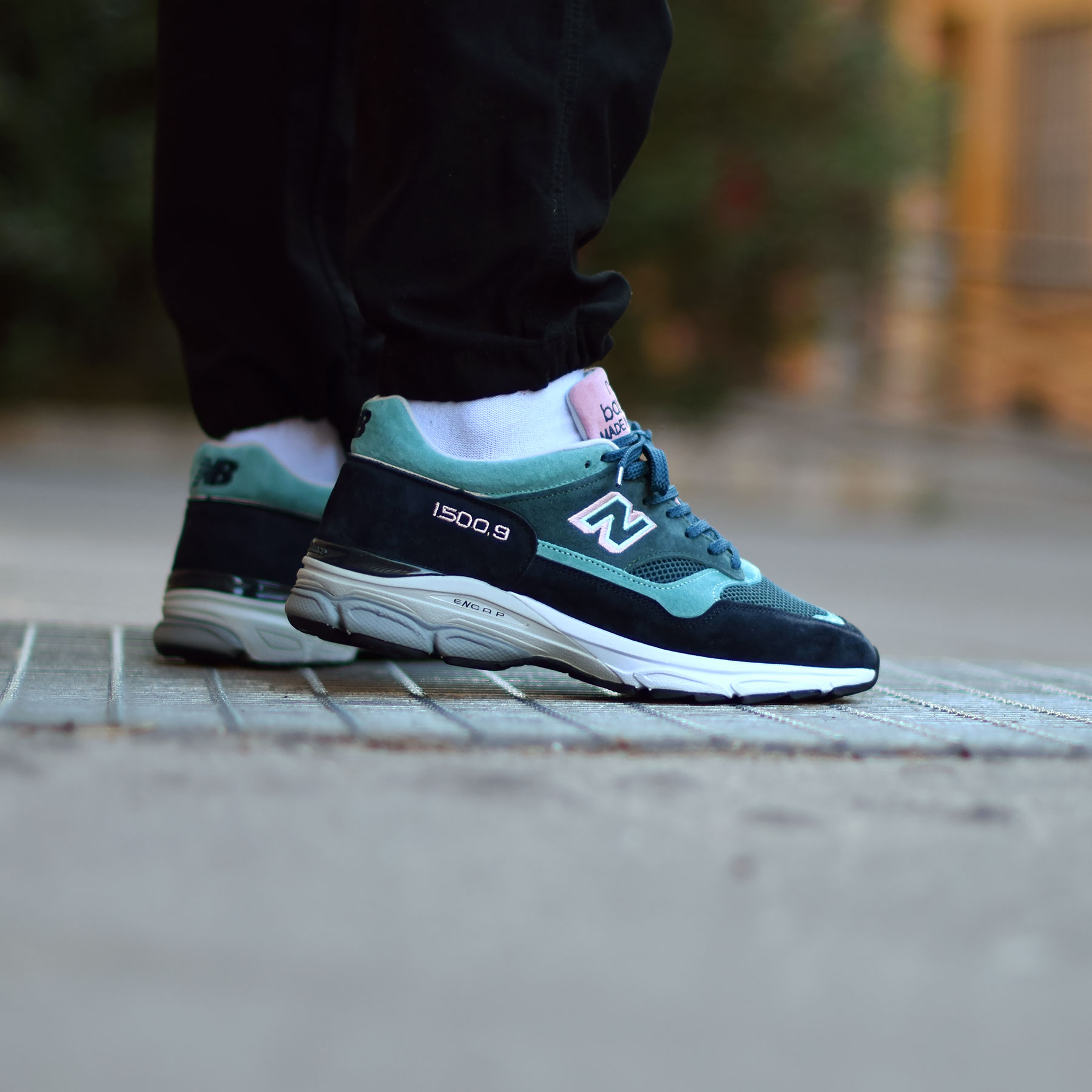 new balance m15009