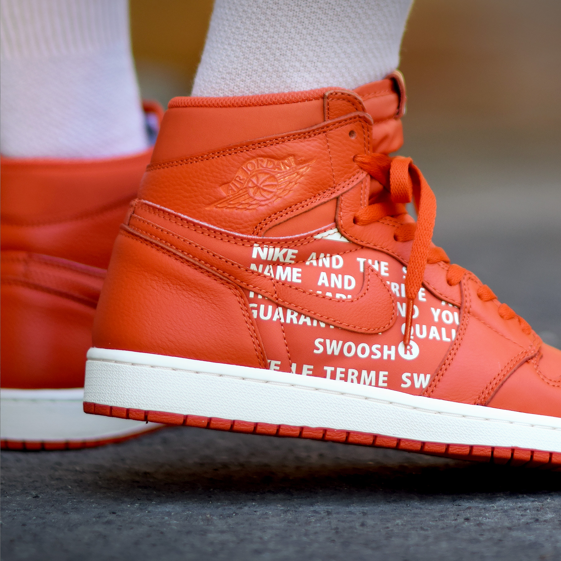 Air Jordan 1 Vintage Coral Nike Air 555088 800
