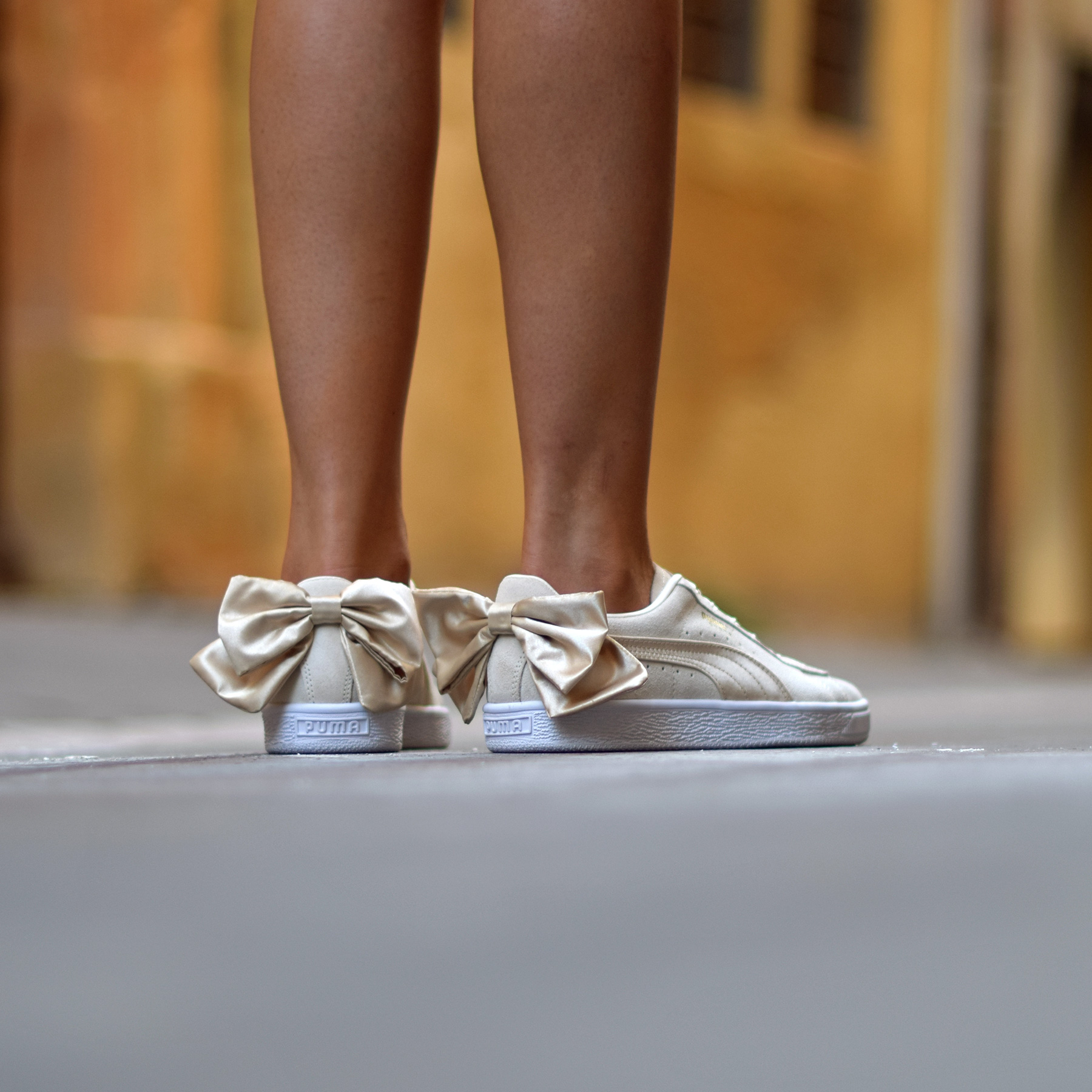 puma suede bow blanche