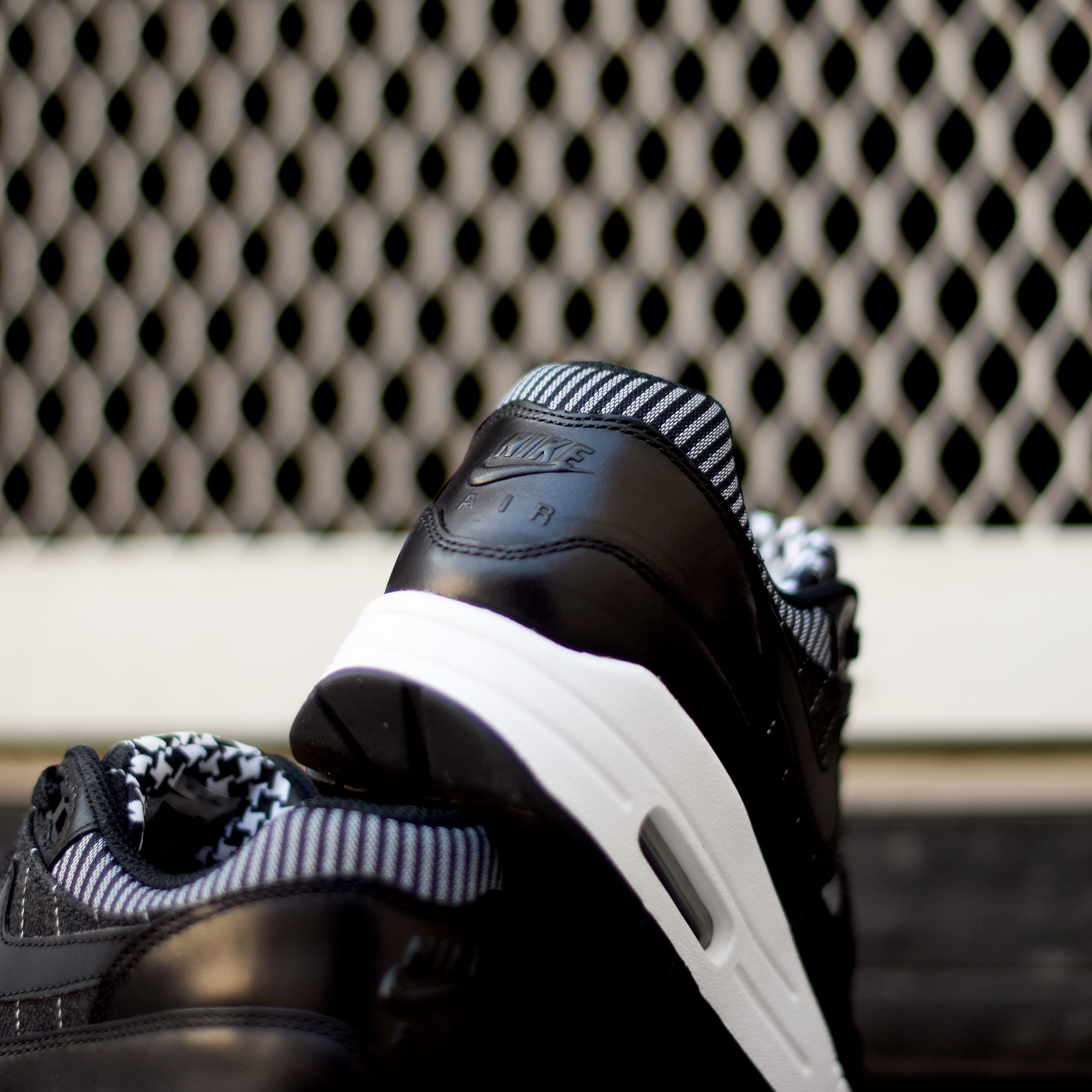 Nike air cheap max 1 dogtooth