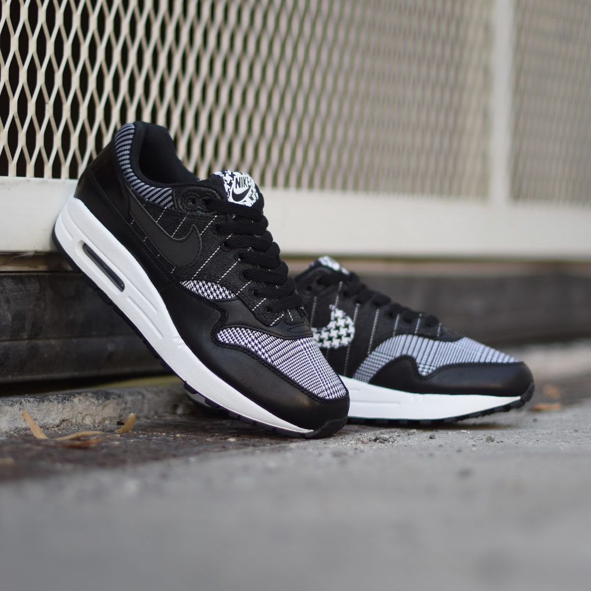 watermelon nike air max 1