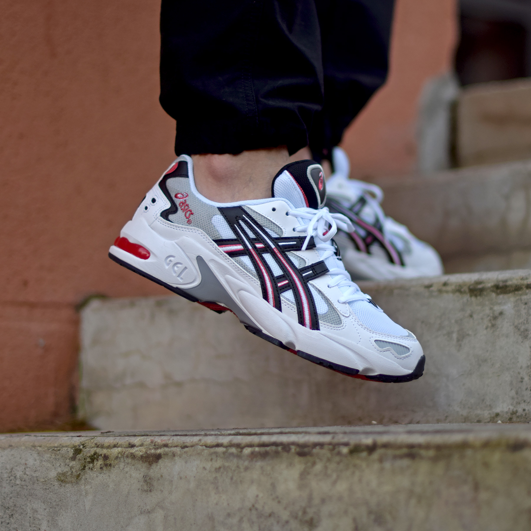 asics gel kayano 5 red