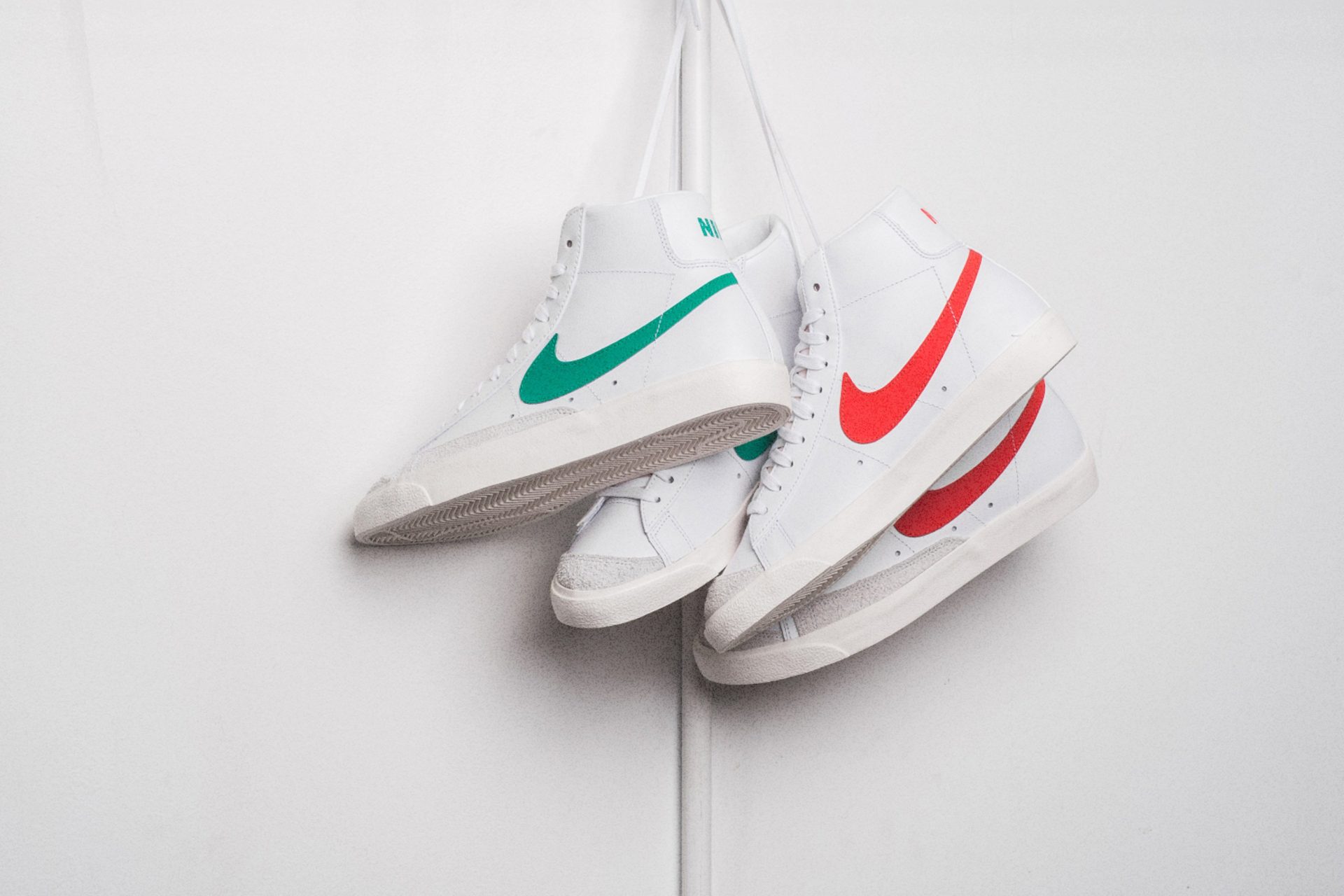 Nike Blazer Mid 77 Vintage Habanero Red et Green Sail