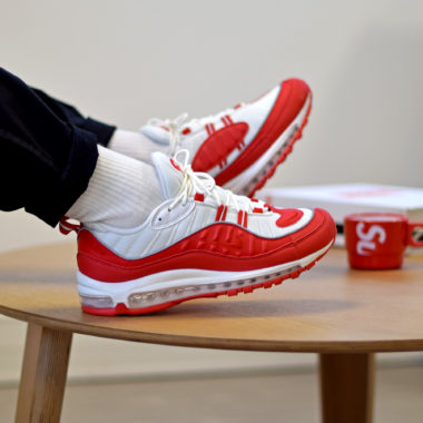 Nike Air Max 98 University Red