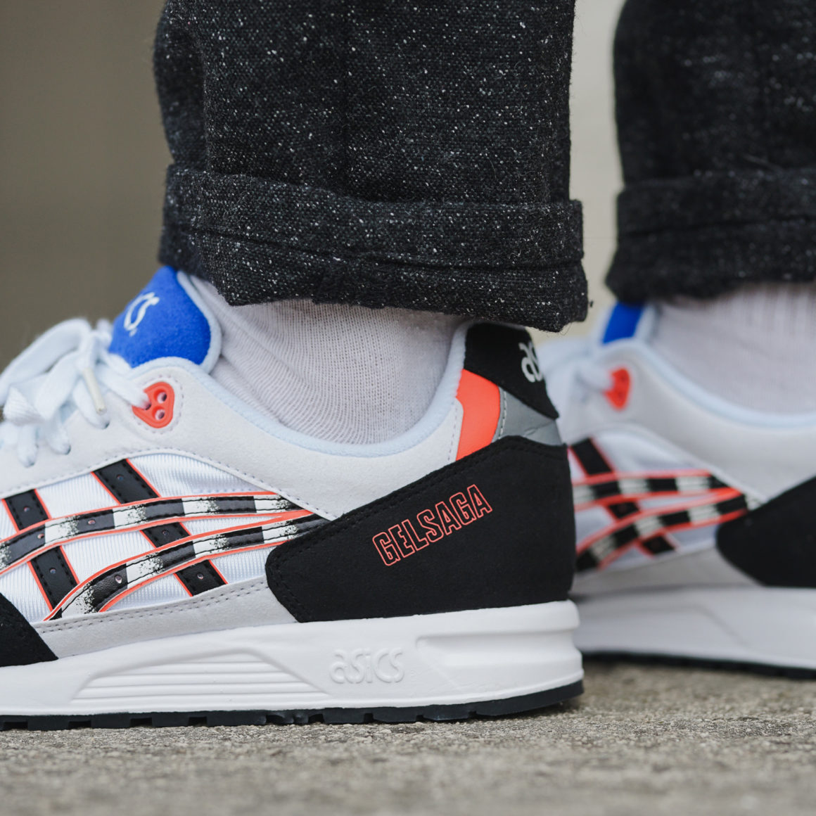 asics gel saga zebra