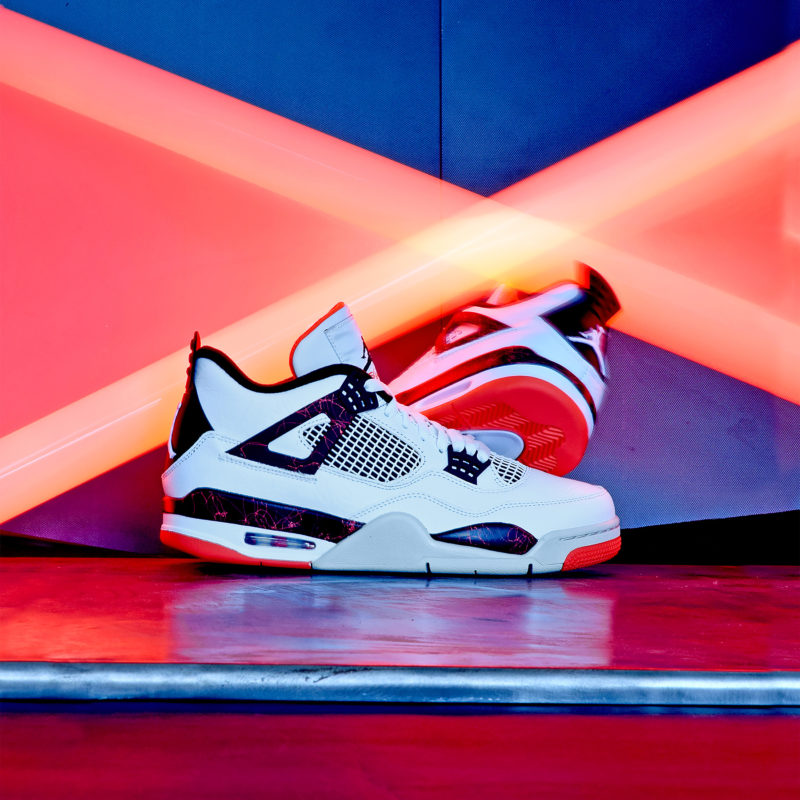 Air Jordan 4 Retro Bright Crimson