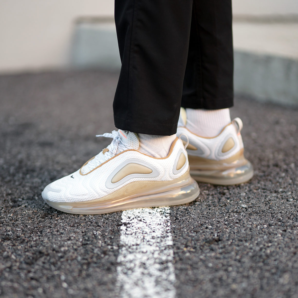 Nike Air Max 720 Pale Vanilla