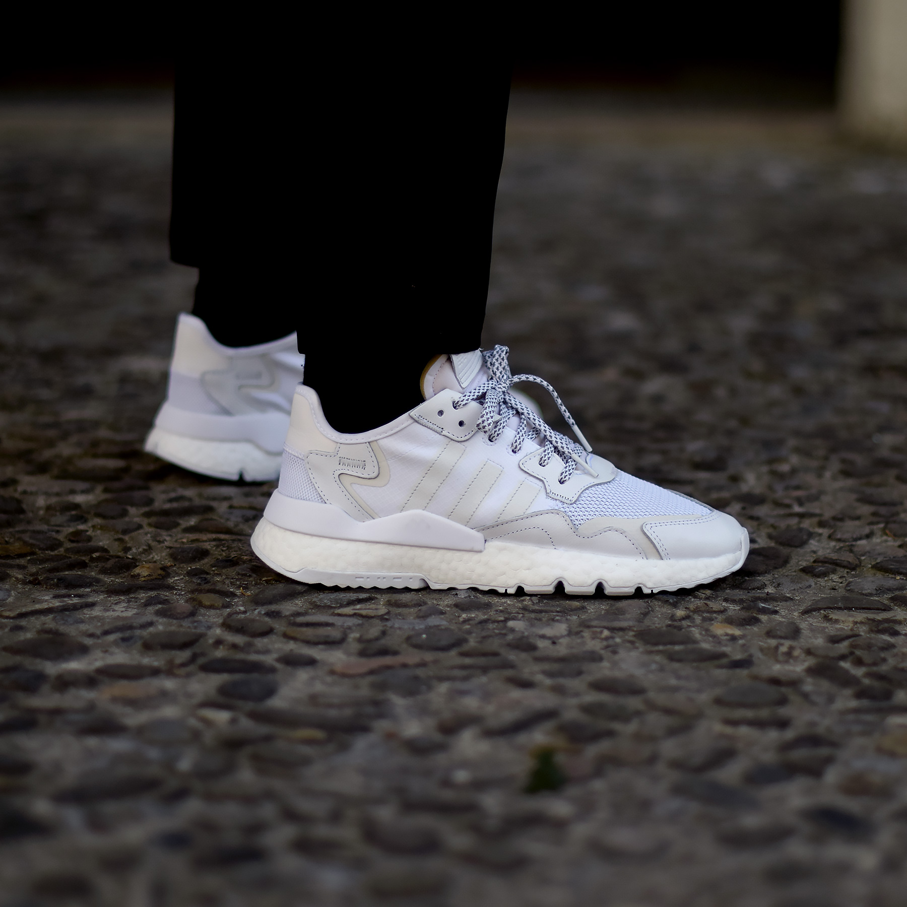 adidas nite jogger grise