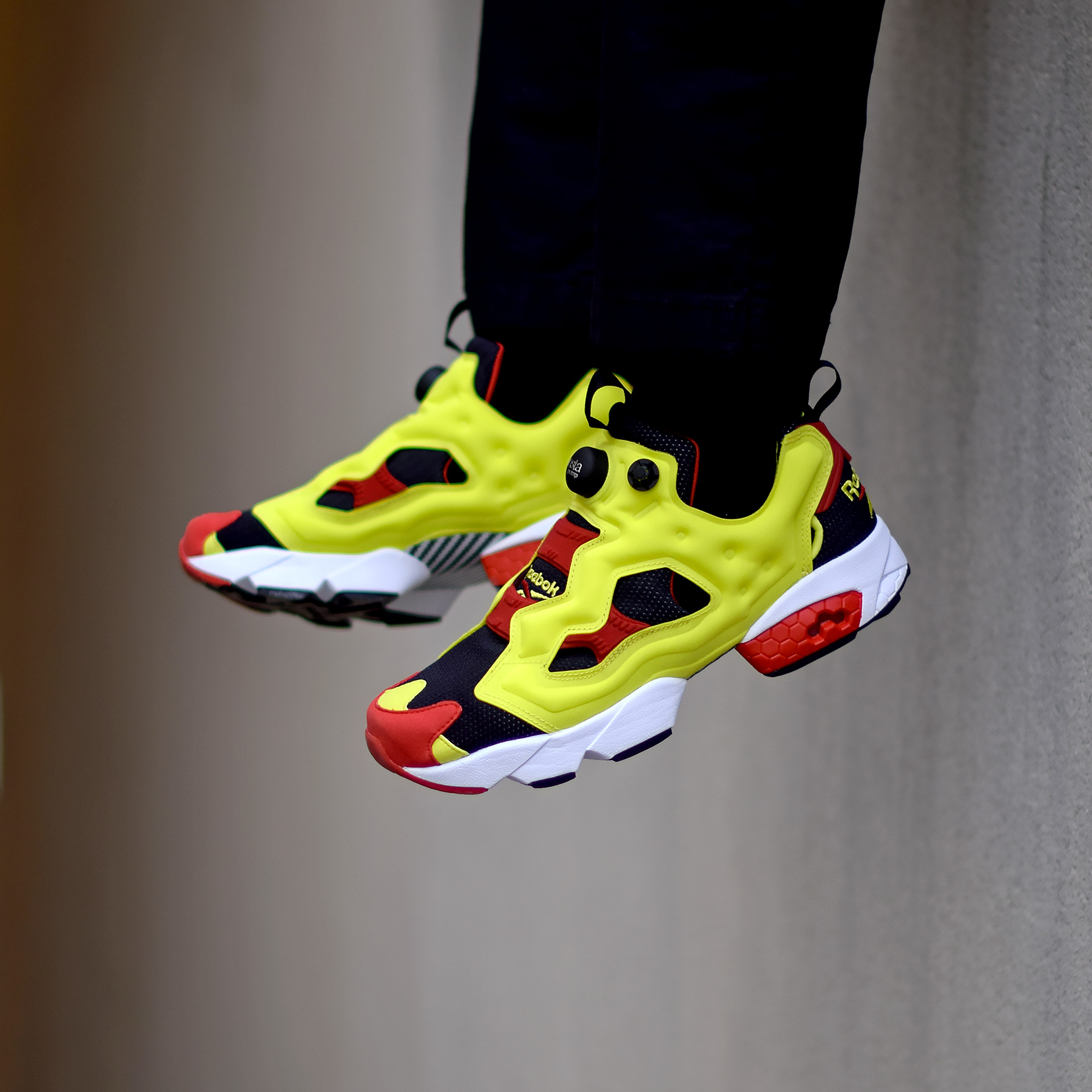 reebok insta pump jaune