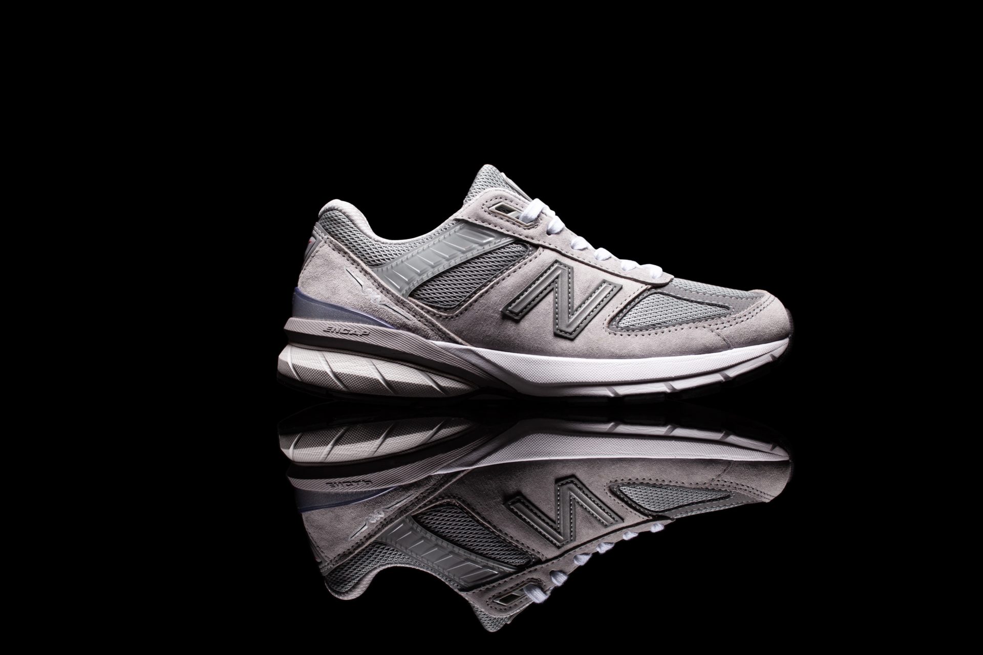 New Balance 990 V5 Made in USA Sneakers