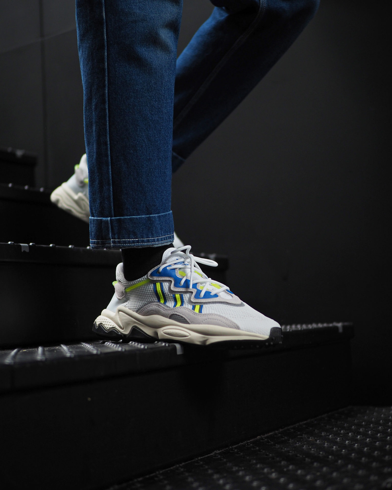 adidas ozweego solar yellow