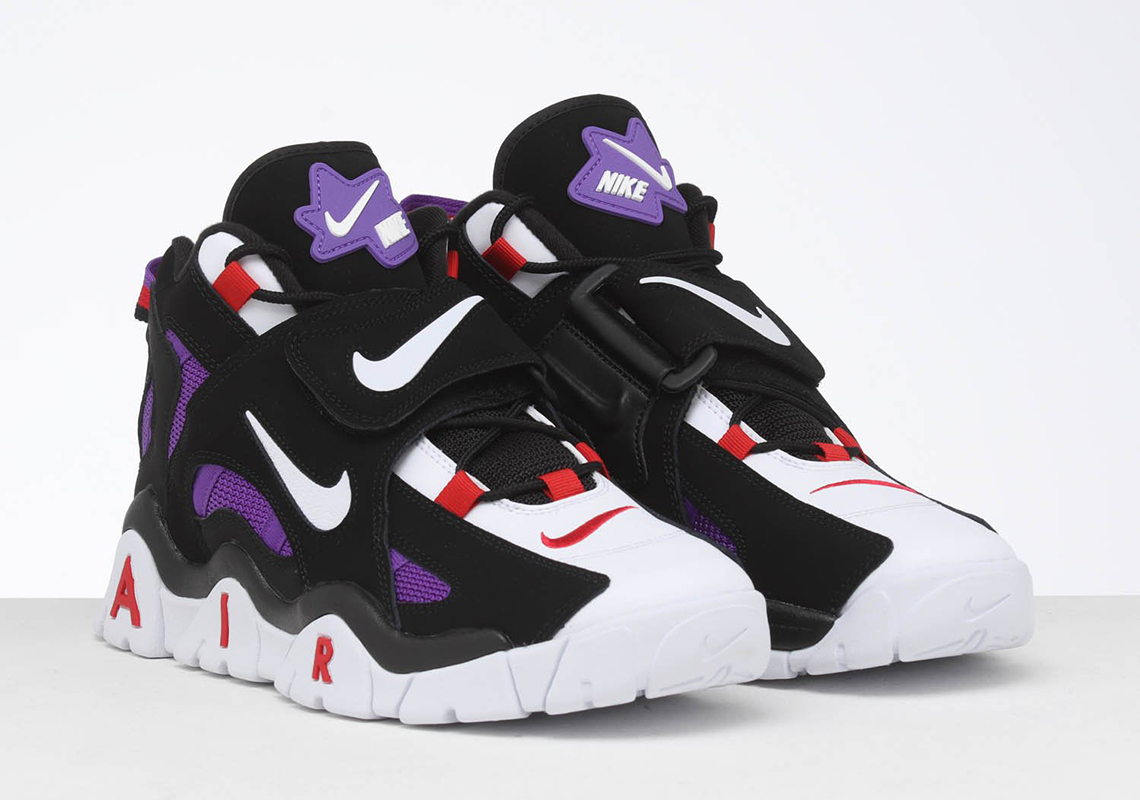 og nike air barrage mid