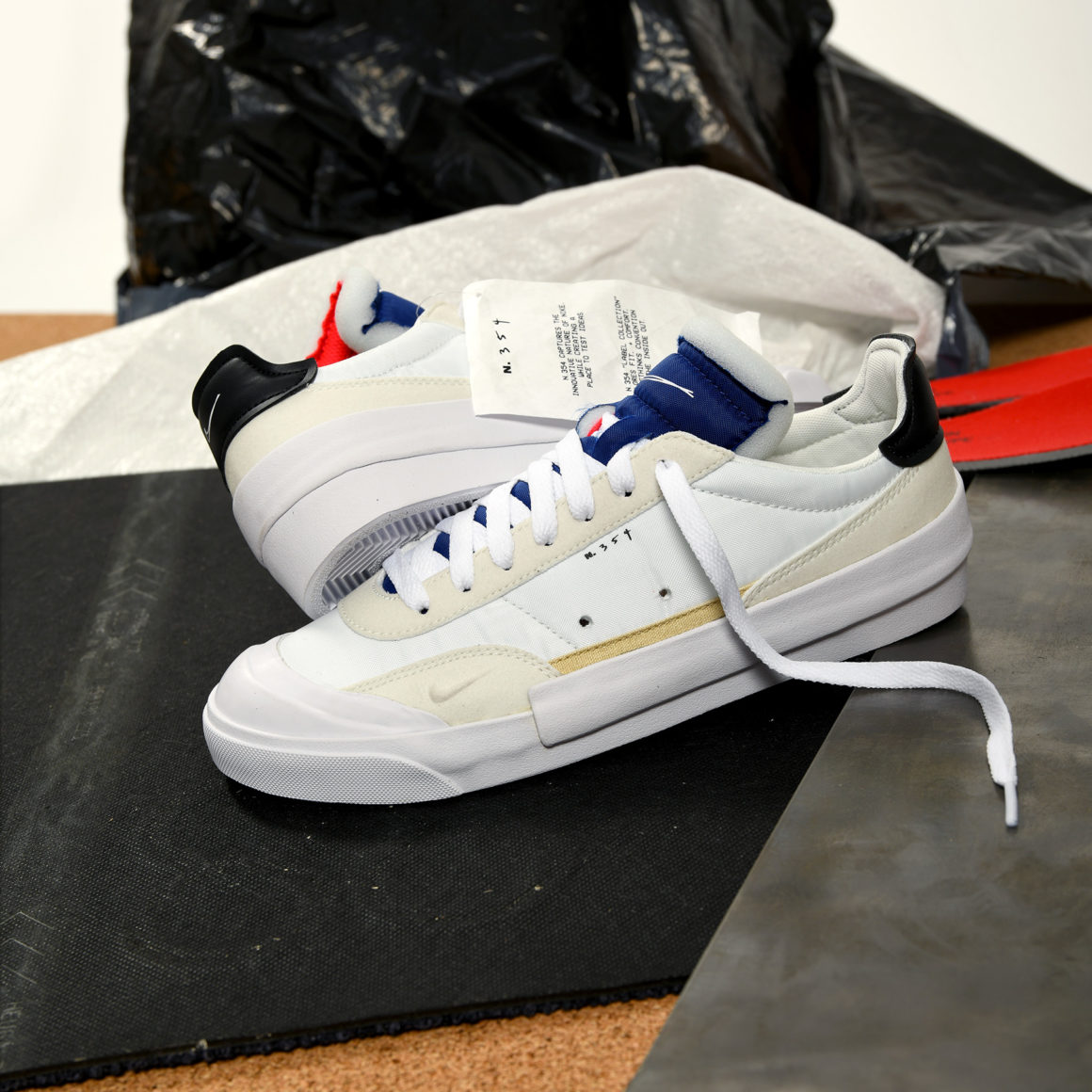 Nike Drop Type LX - Sneakers.fr1160 x 1160