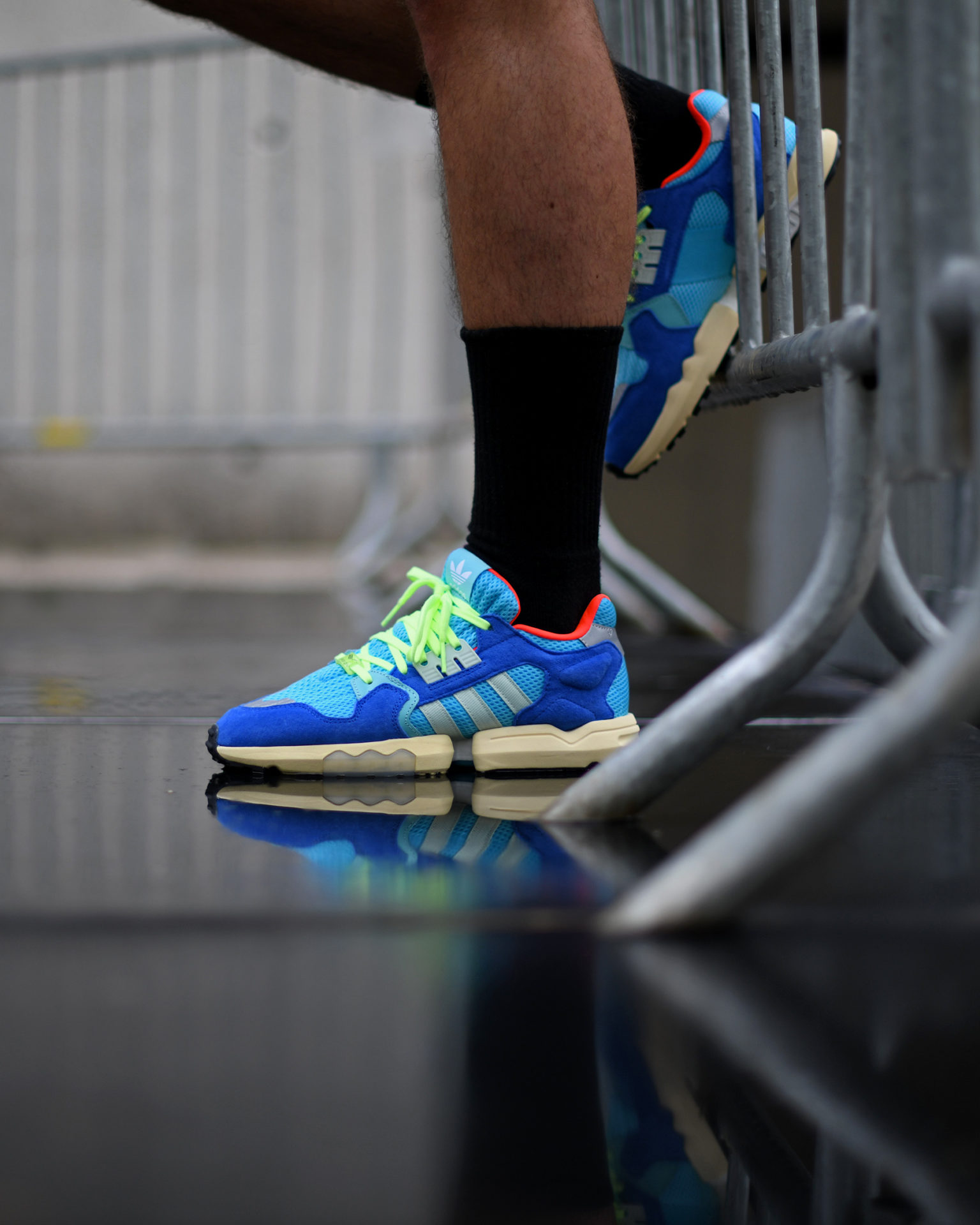 adidas zx torsion bright cyan