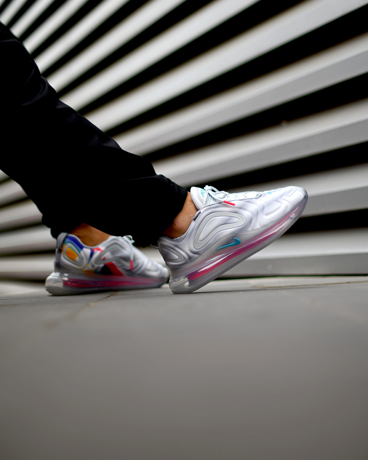 air max 720 grey rainbow