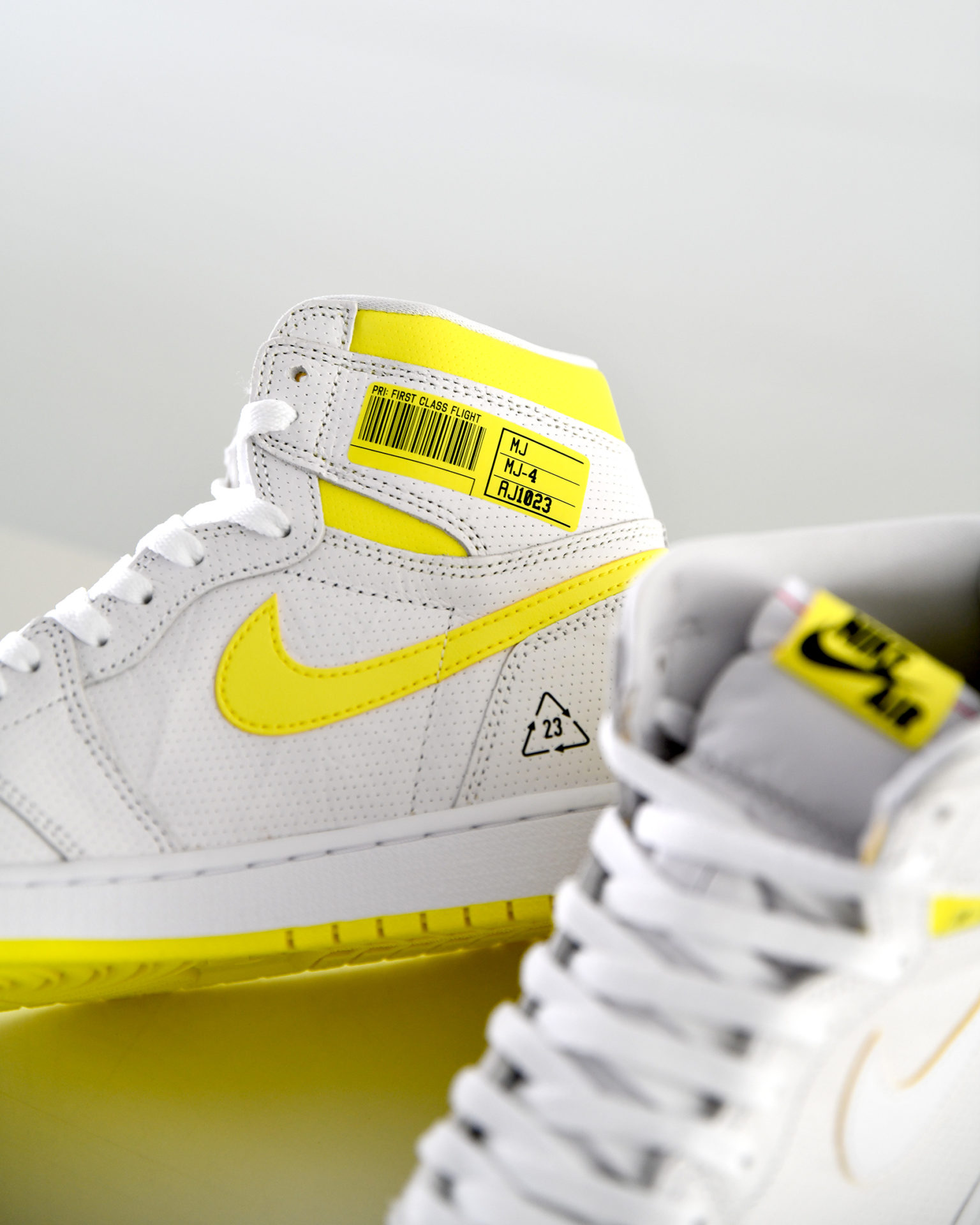 jordan 1 first class flight