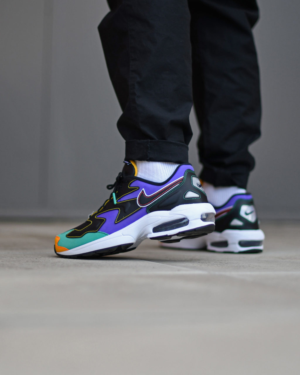air max 2 light multi color