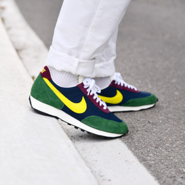 Nike Daybreak Obsidian Yellow