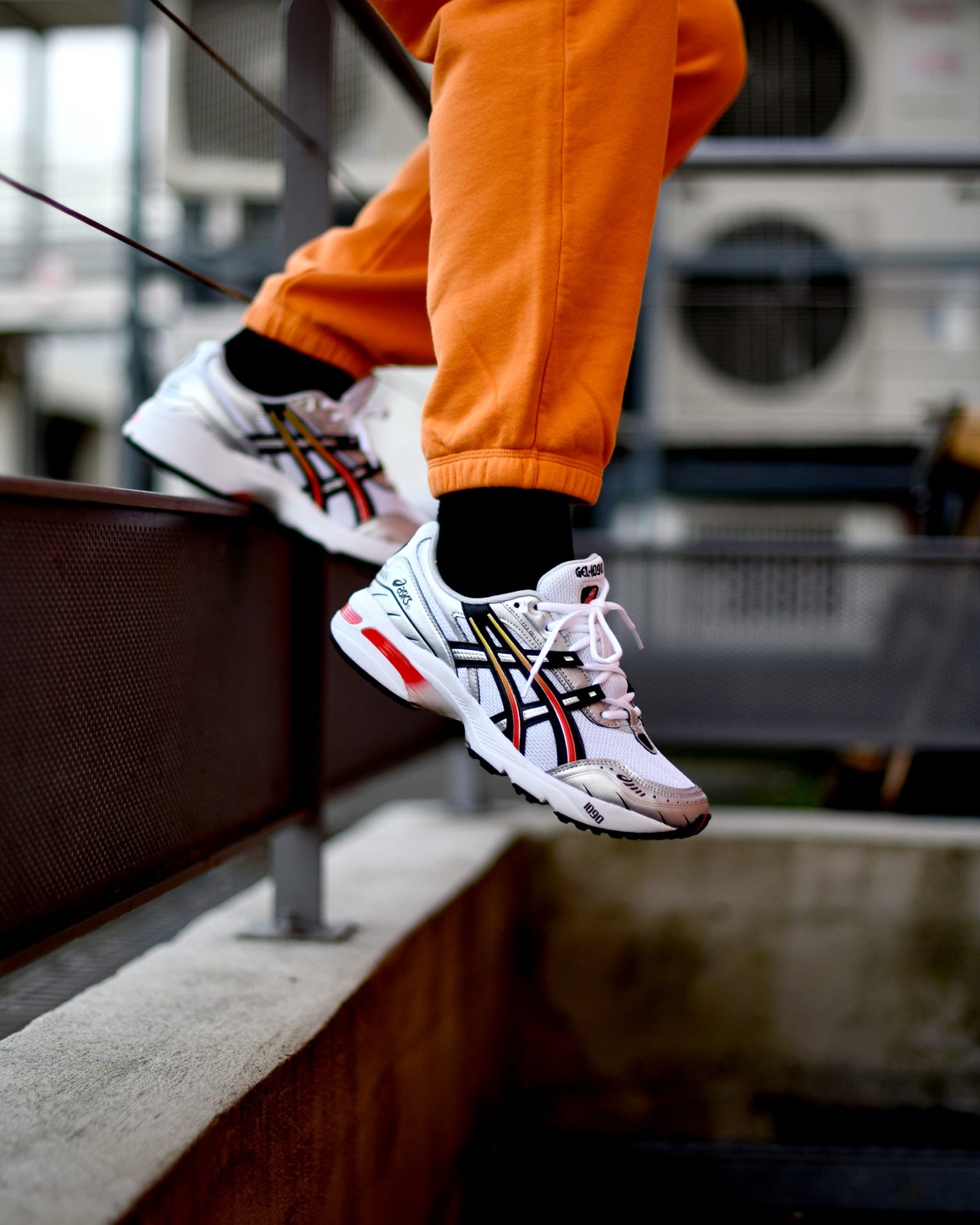 Asics Gel-1090 White/Black - Sneakers.fr