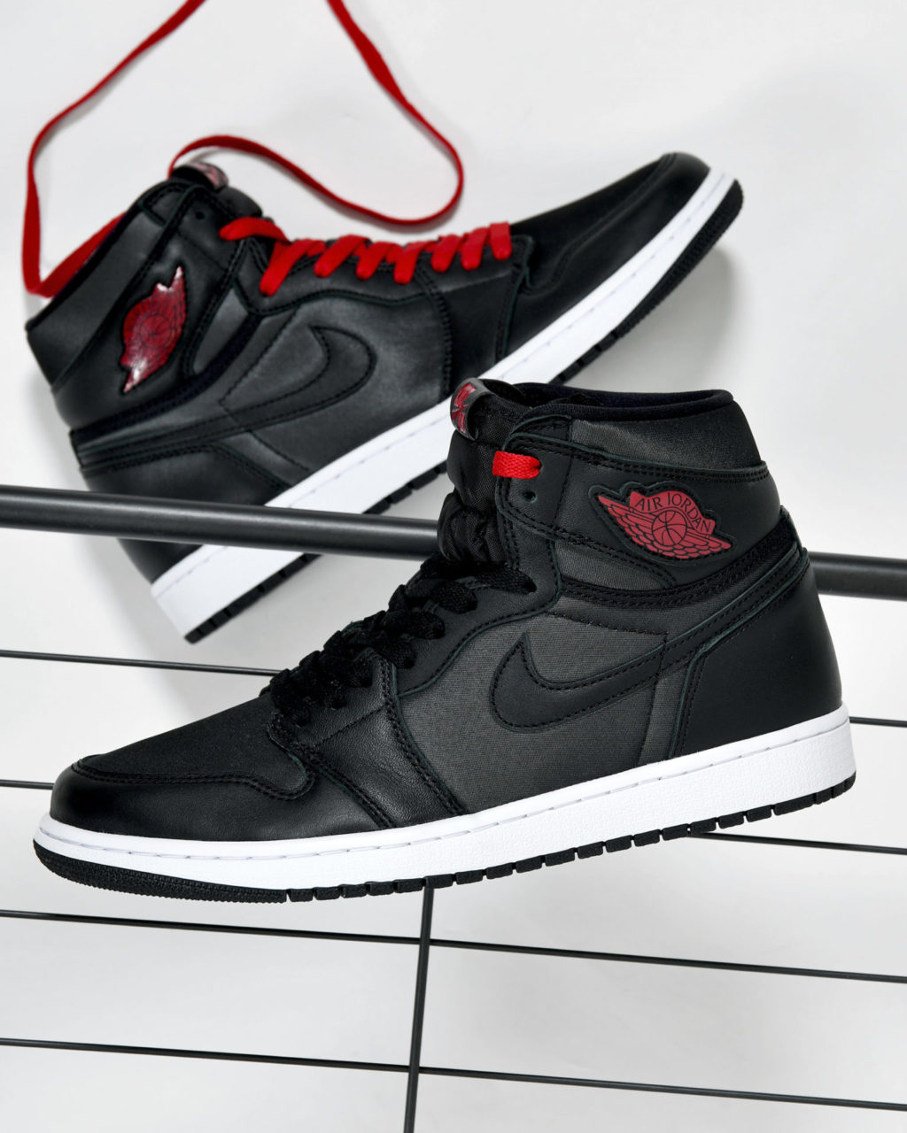 Air Jordan 1 OG Black Gym Red