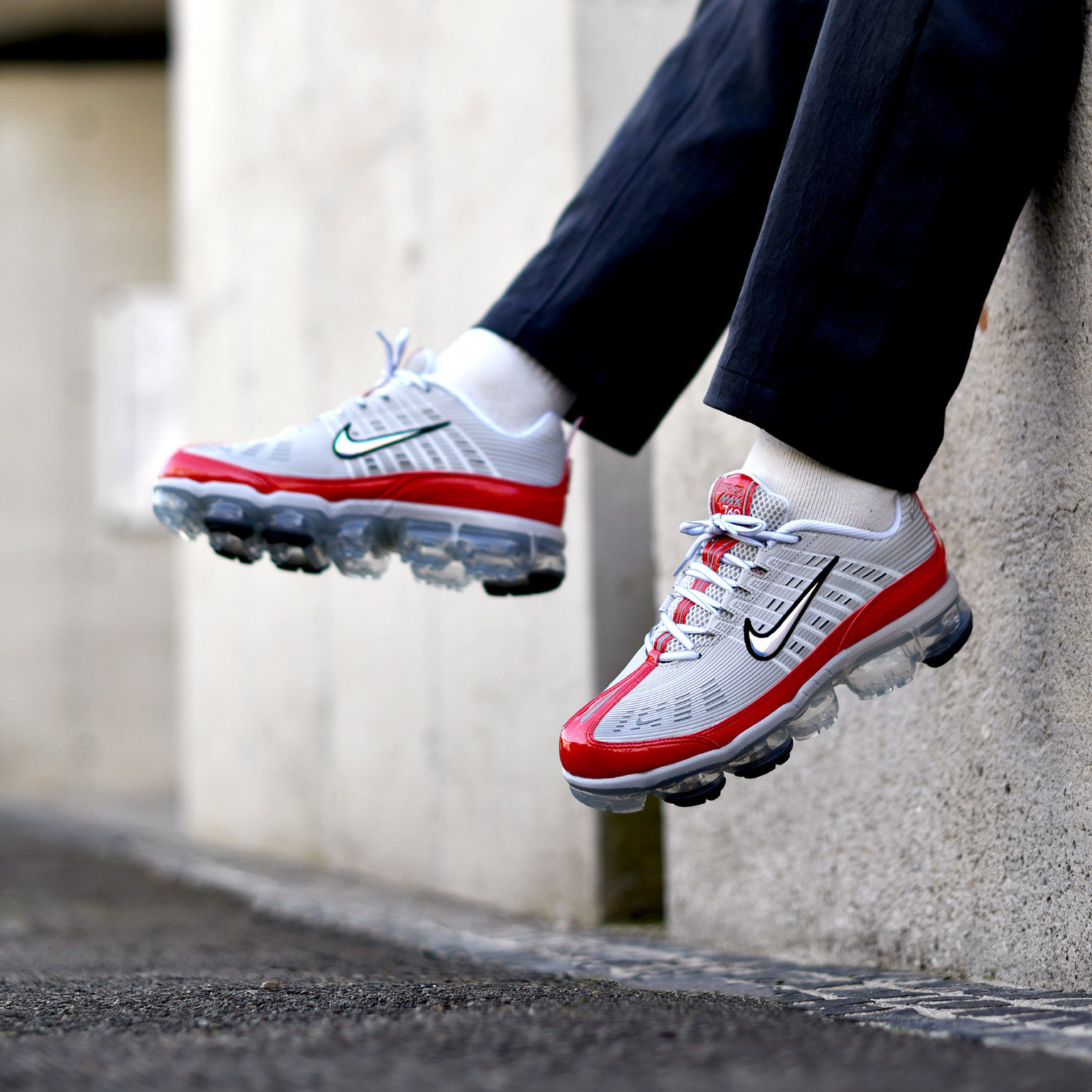 vapormax semelle rouge