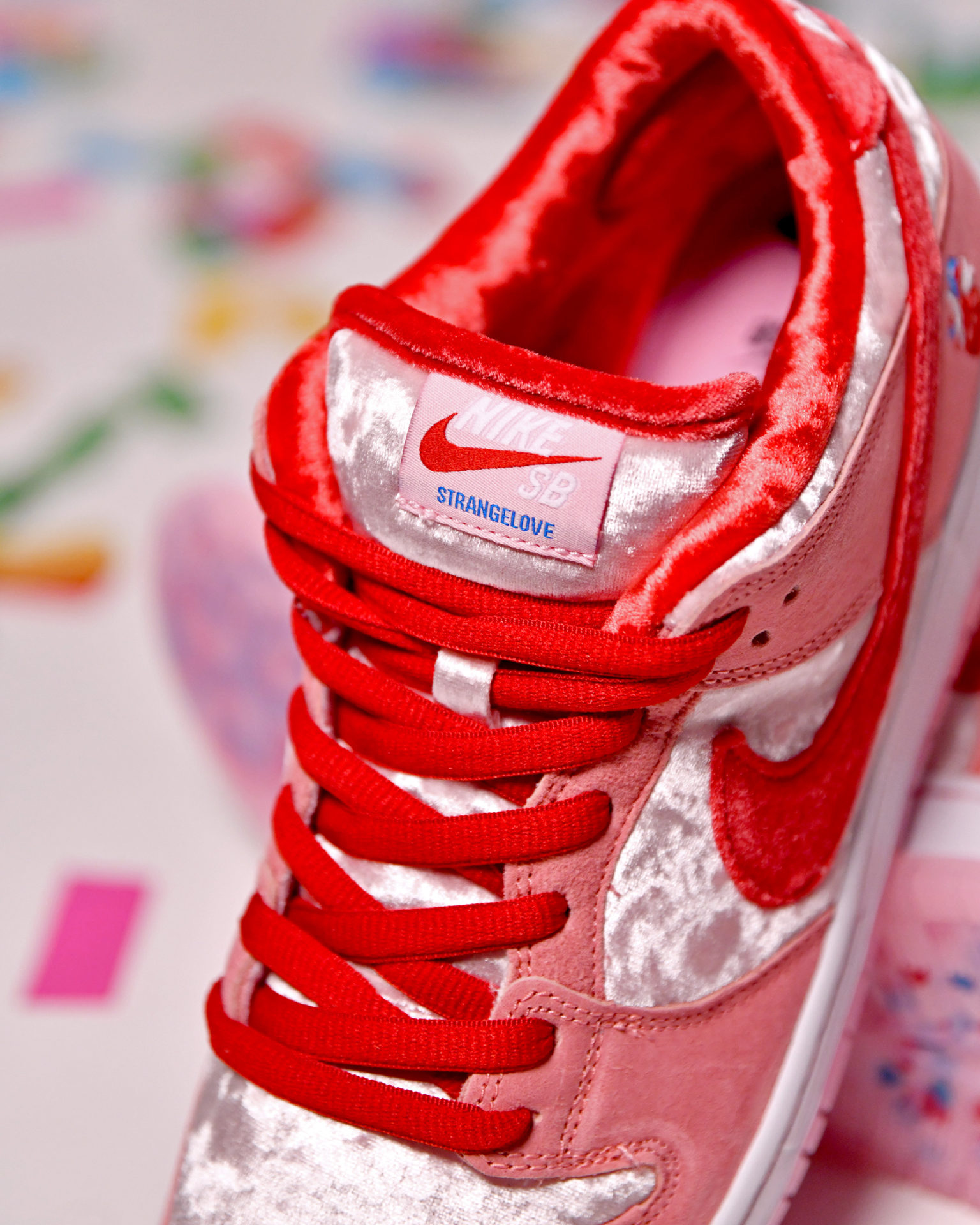 Nike sb saint valentin deals