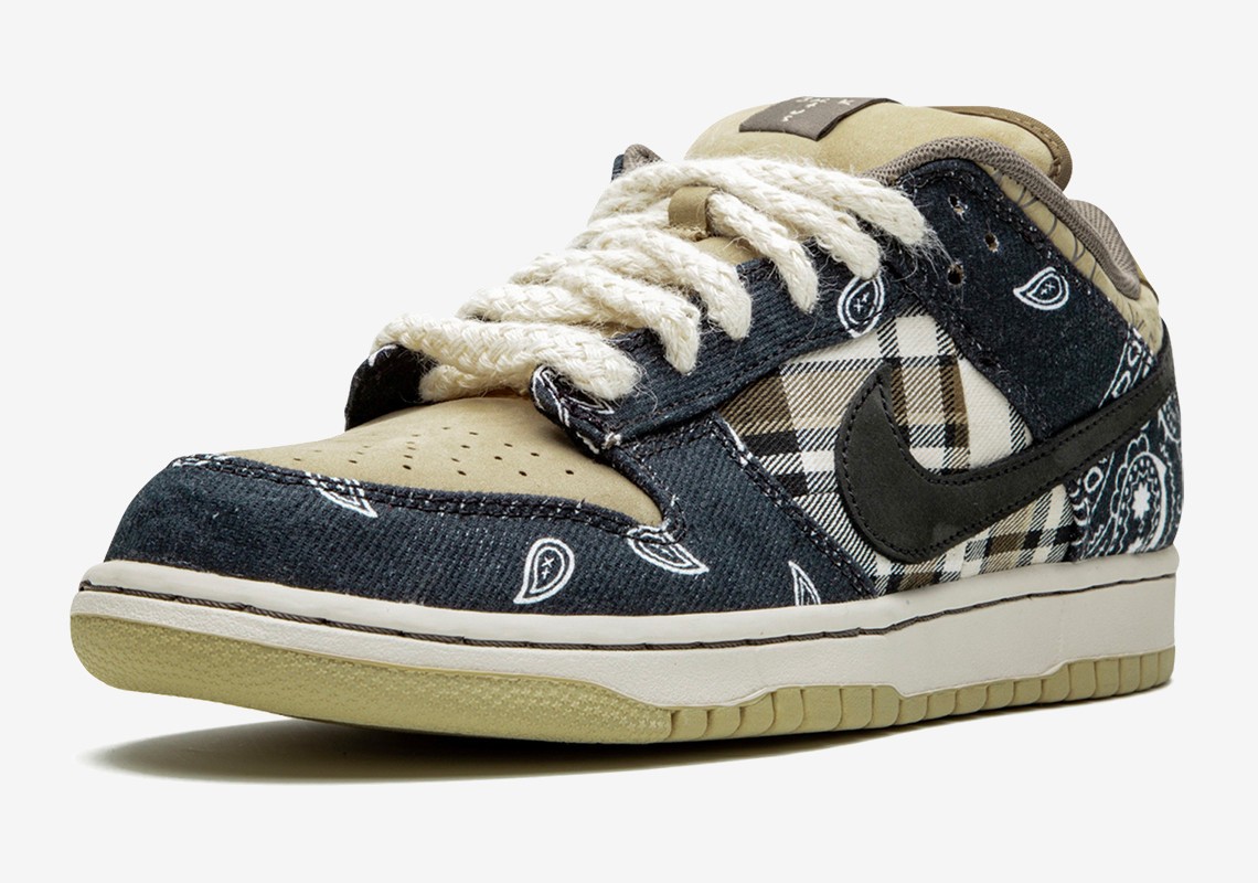 Travis Scott x Nike SB Dunk Low Sneakers.fr