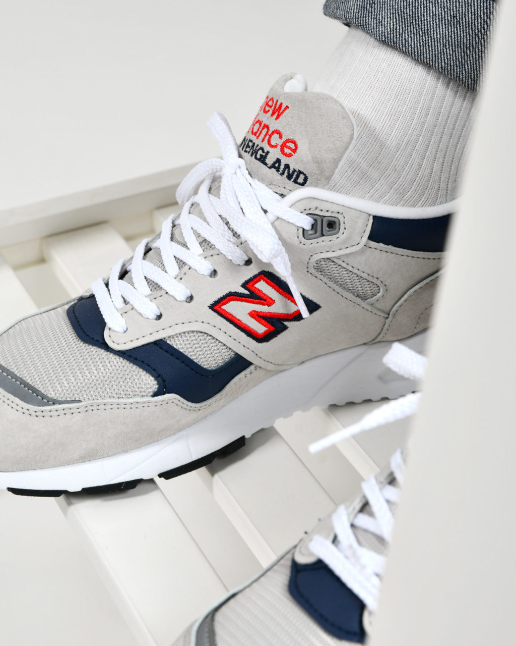 New Balance M1530 WNR