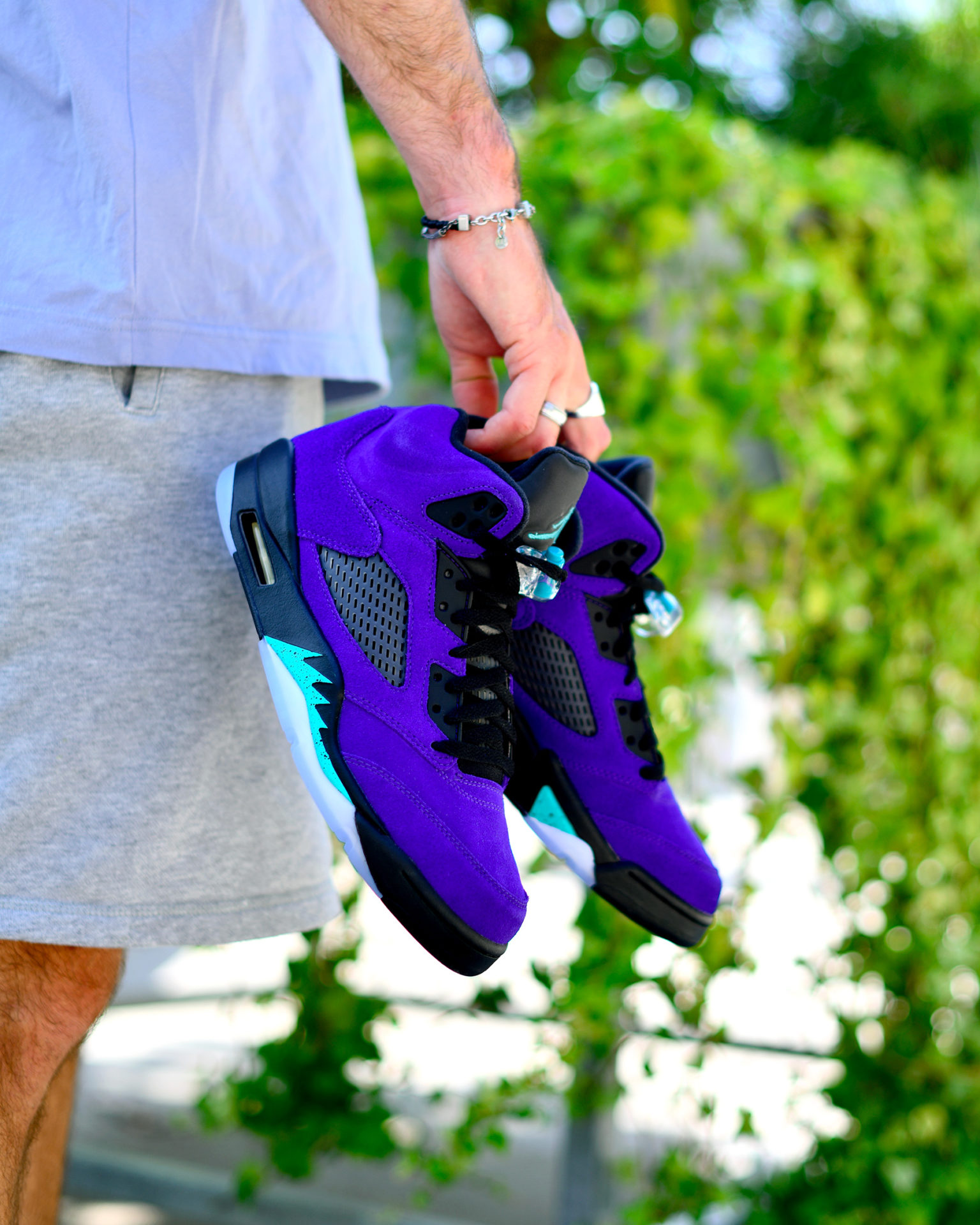 where to buy jordan 5 alternate grape