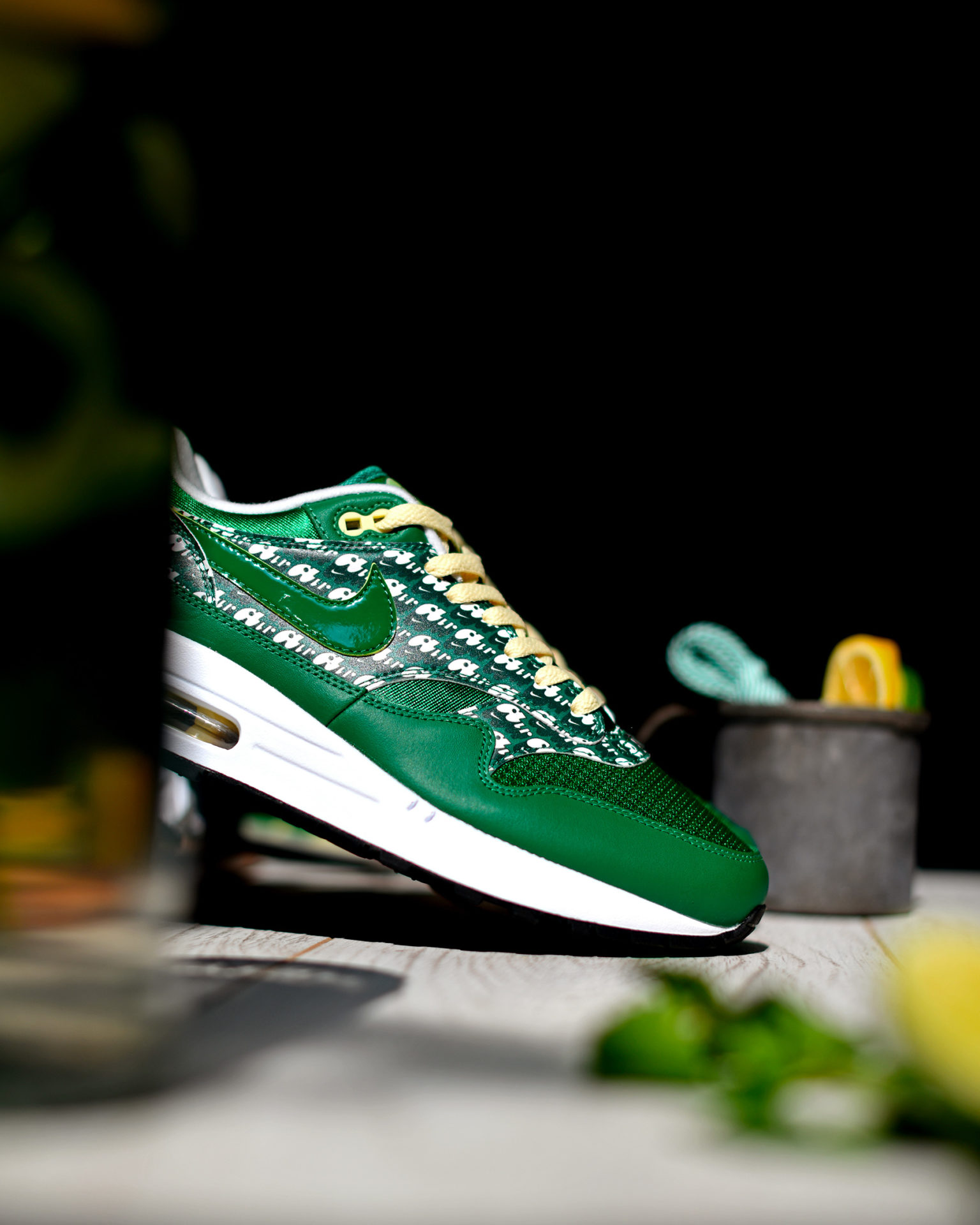 Nike air 7c green deals