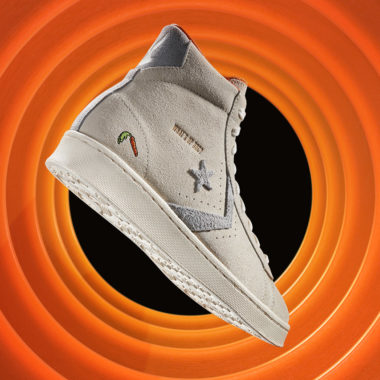 Converse x Bugs Bunny 80th anniversary