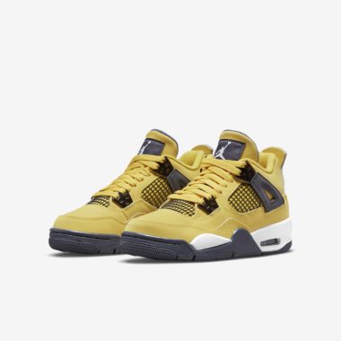 chaussure jaune jordan