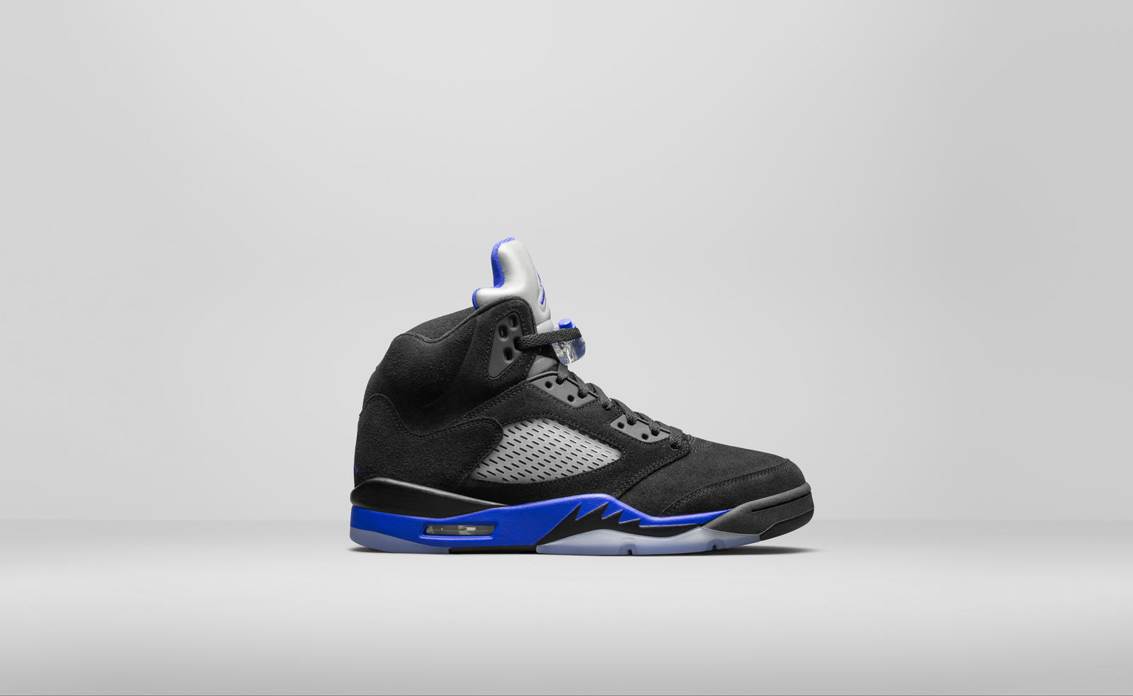 Jordan clearance bleu electrique
