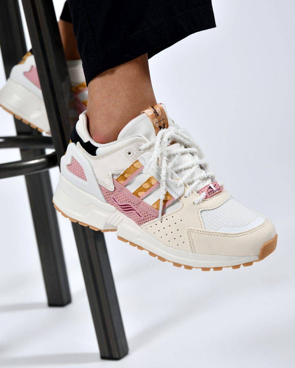 xadidas-disney-zx-10000-c-