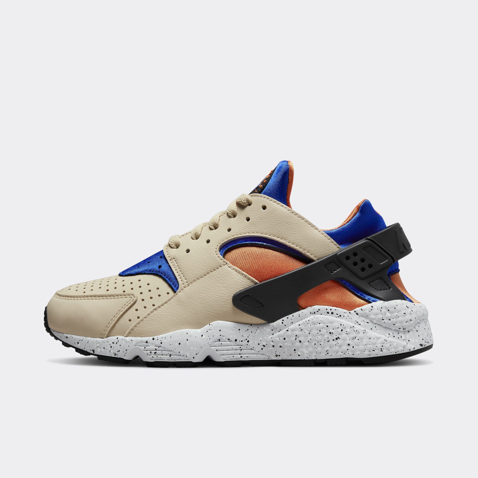 Nike Air Huarache Mowabb Sneakers