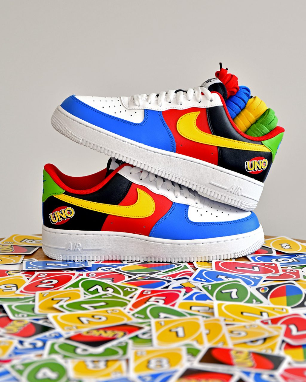 Nike Air Force 1 UNO - Sneakers.fr