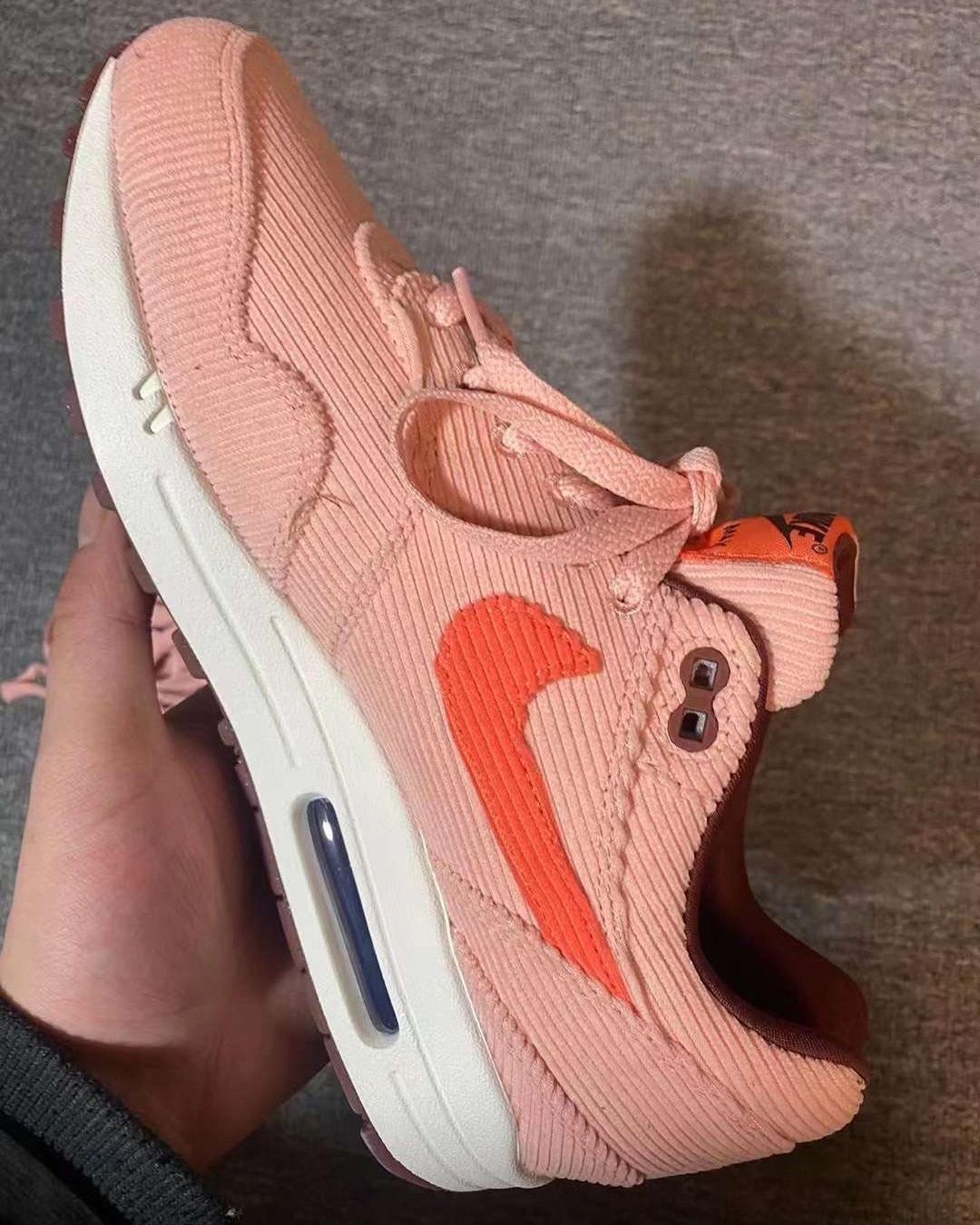 Nike Air Max 1 Coral Corduroy Sneakers
