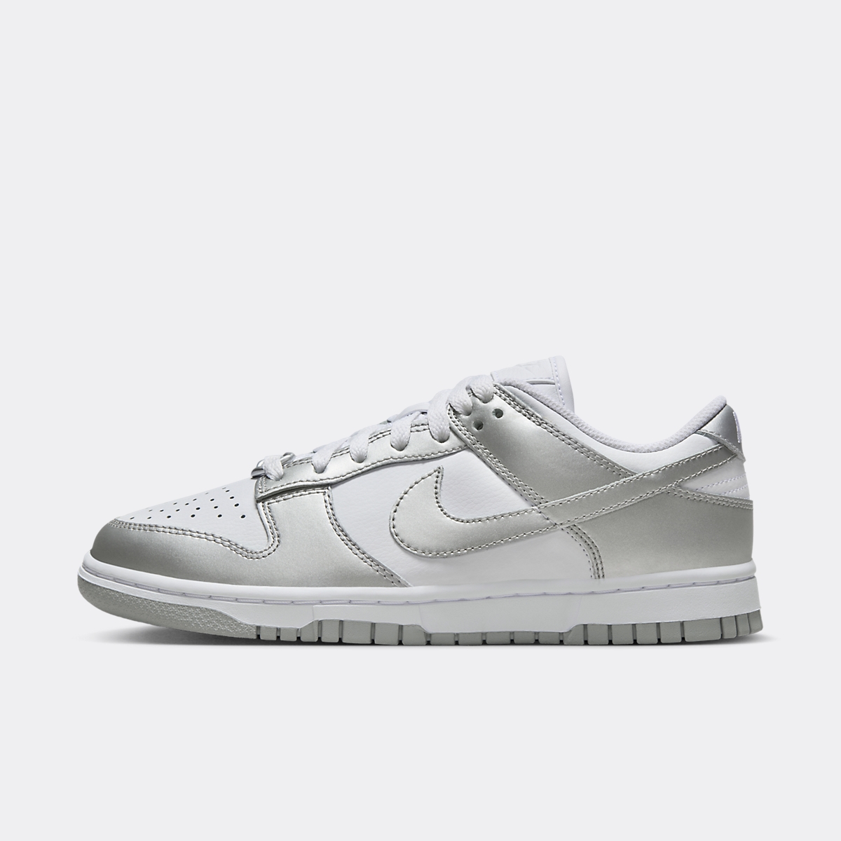 Nike silver bicolore on sale