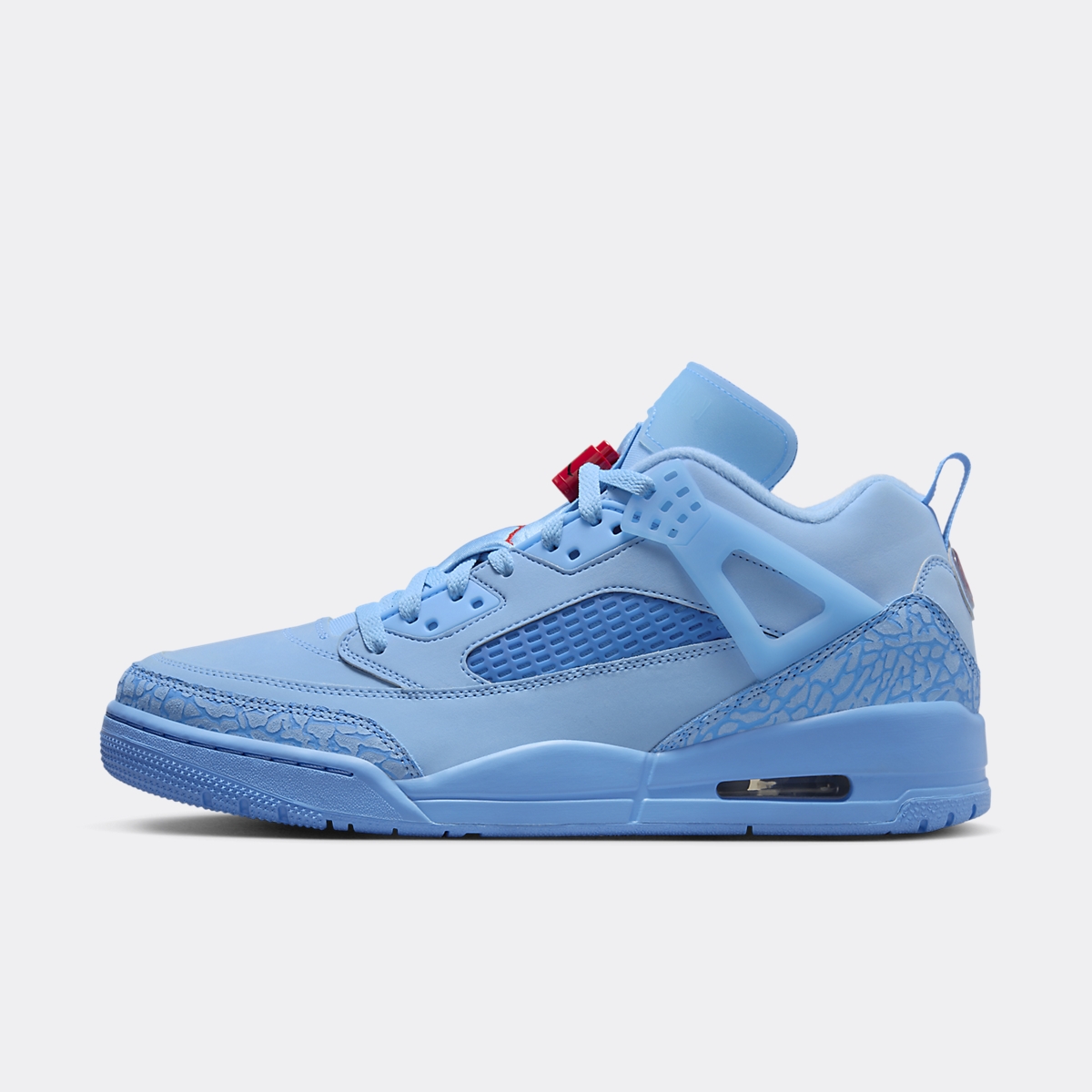 Cette paire de baskets Nike Air Jordan est disponible à -40% sur le Nike  Store - Le Parisien