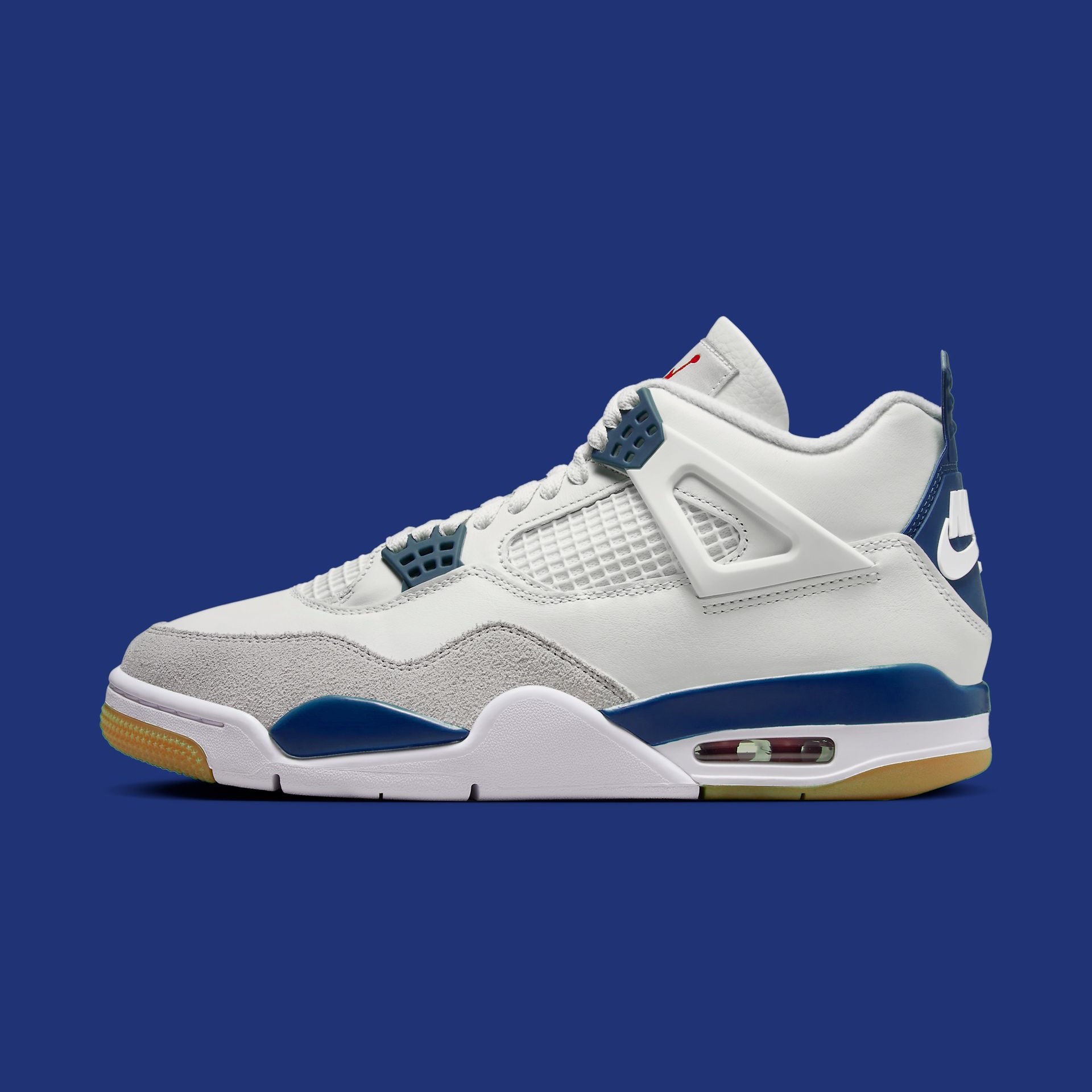 Nike SB Air Jordan 4 White Navy Gum Sneakers.fr