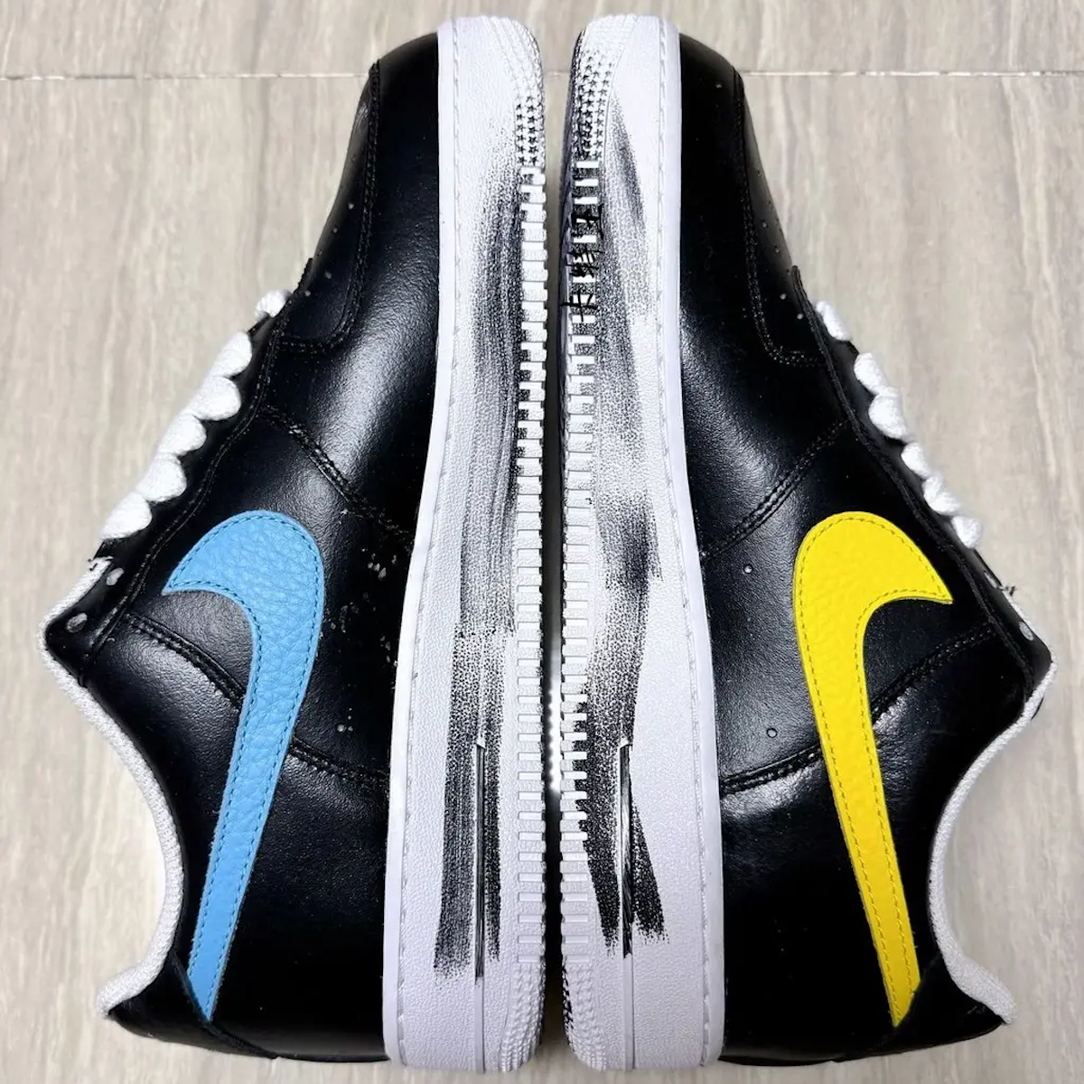 Nike W Air Max 90 Summit White - Sneakers.fr