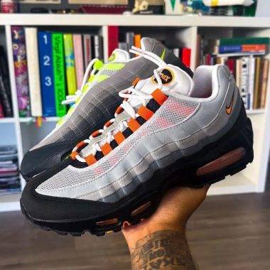 jordan max 200 orange